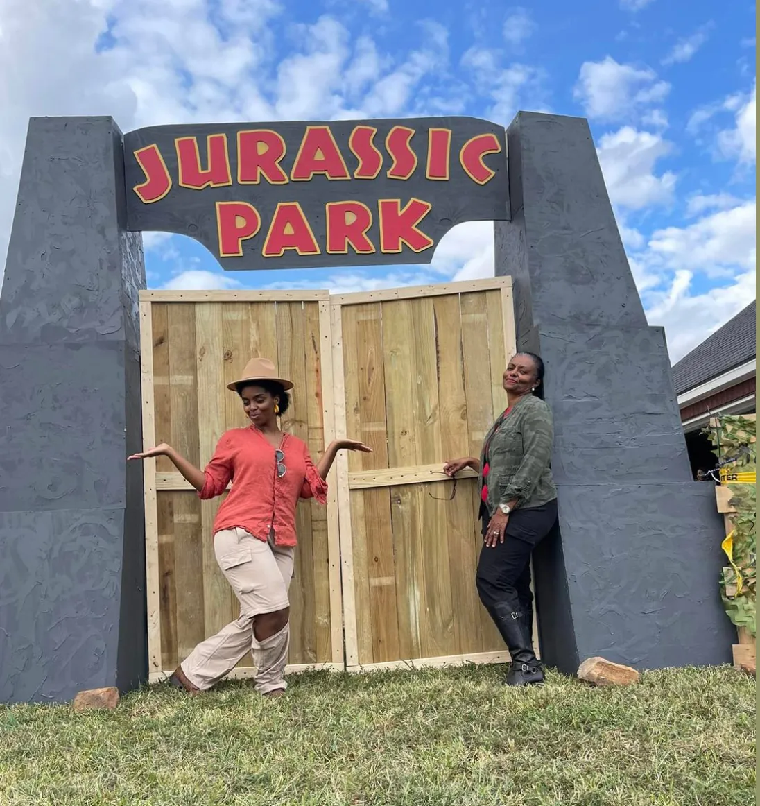 Jurassic Park/Jungle 