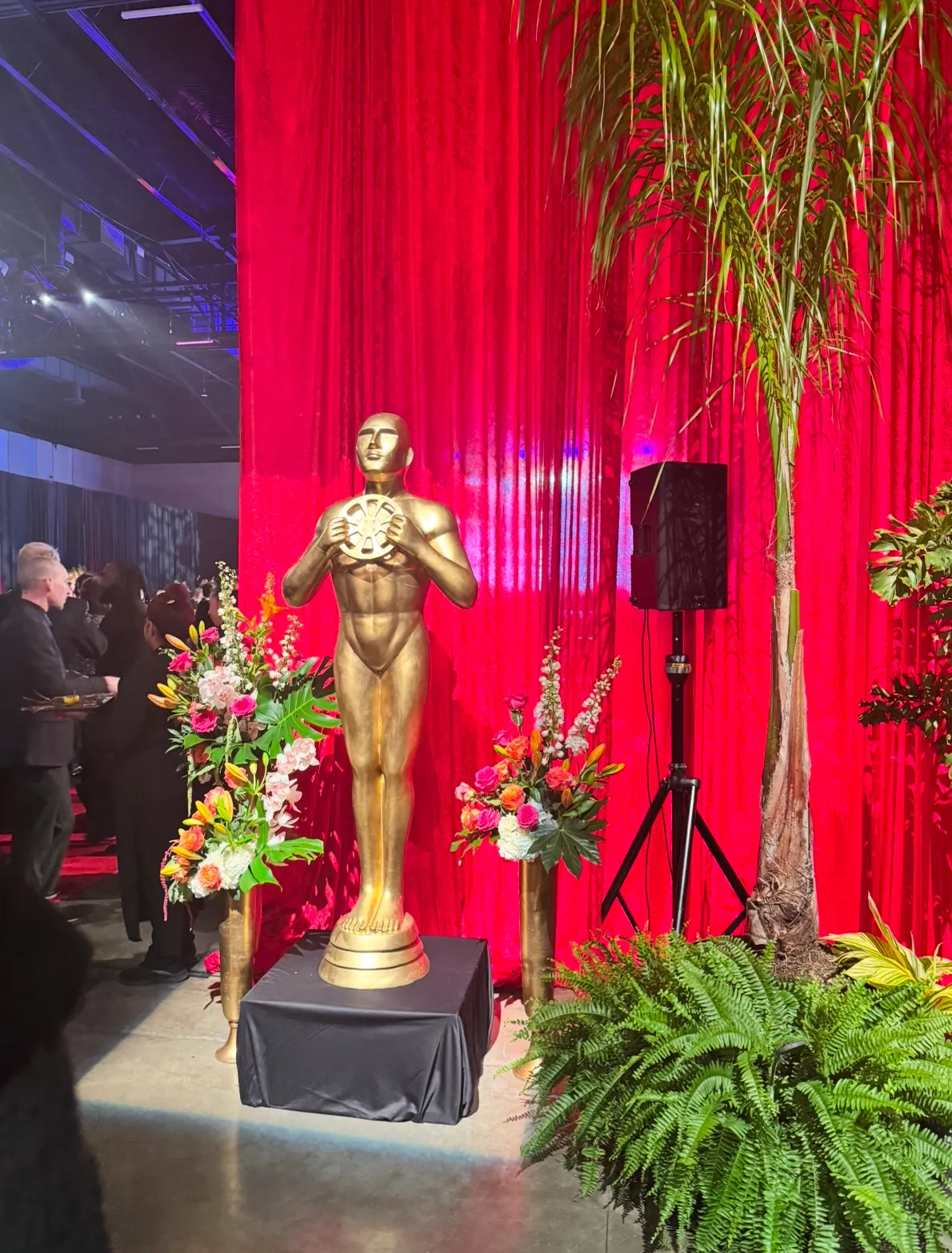 Life Size Gold Oscar Statue