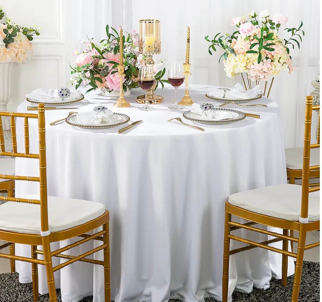 White Tablecloths-Scuba- Round 132"