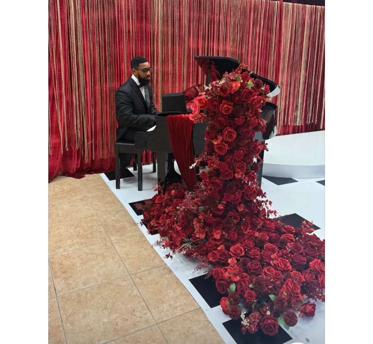 Red Rosey Flower Garland