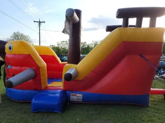 Buckey The pirate ship