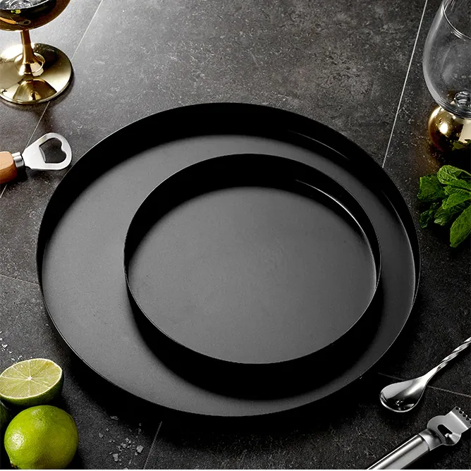 Aurora Serving Trays Black - two sizes