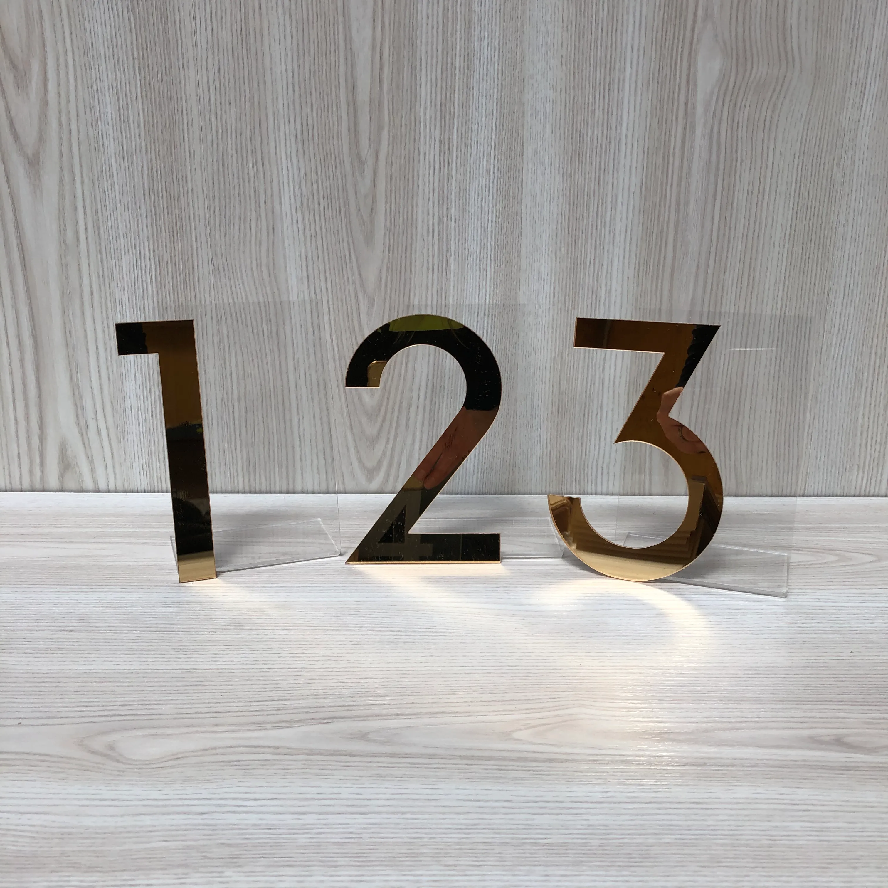 Bella Acrylic Table Numbers - Gold