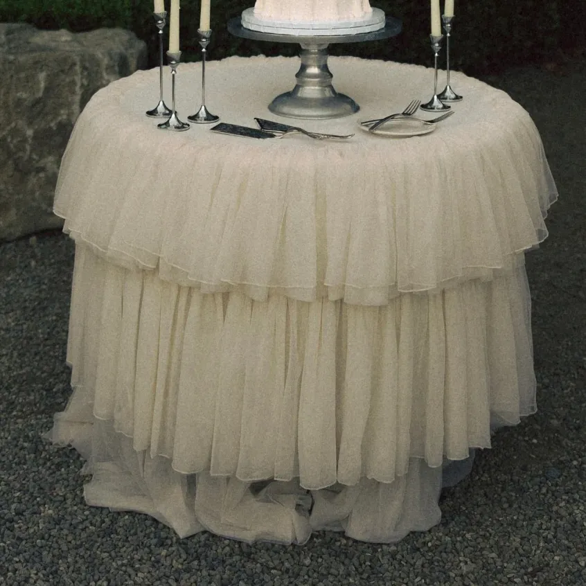 Round Chiffon Tiered Tablecloth - Ivory
