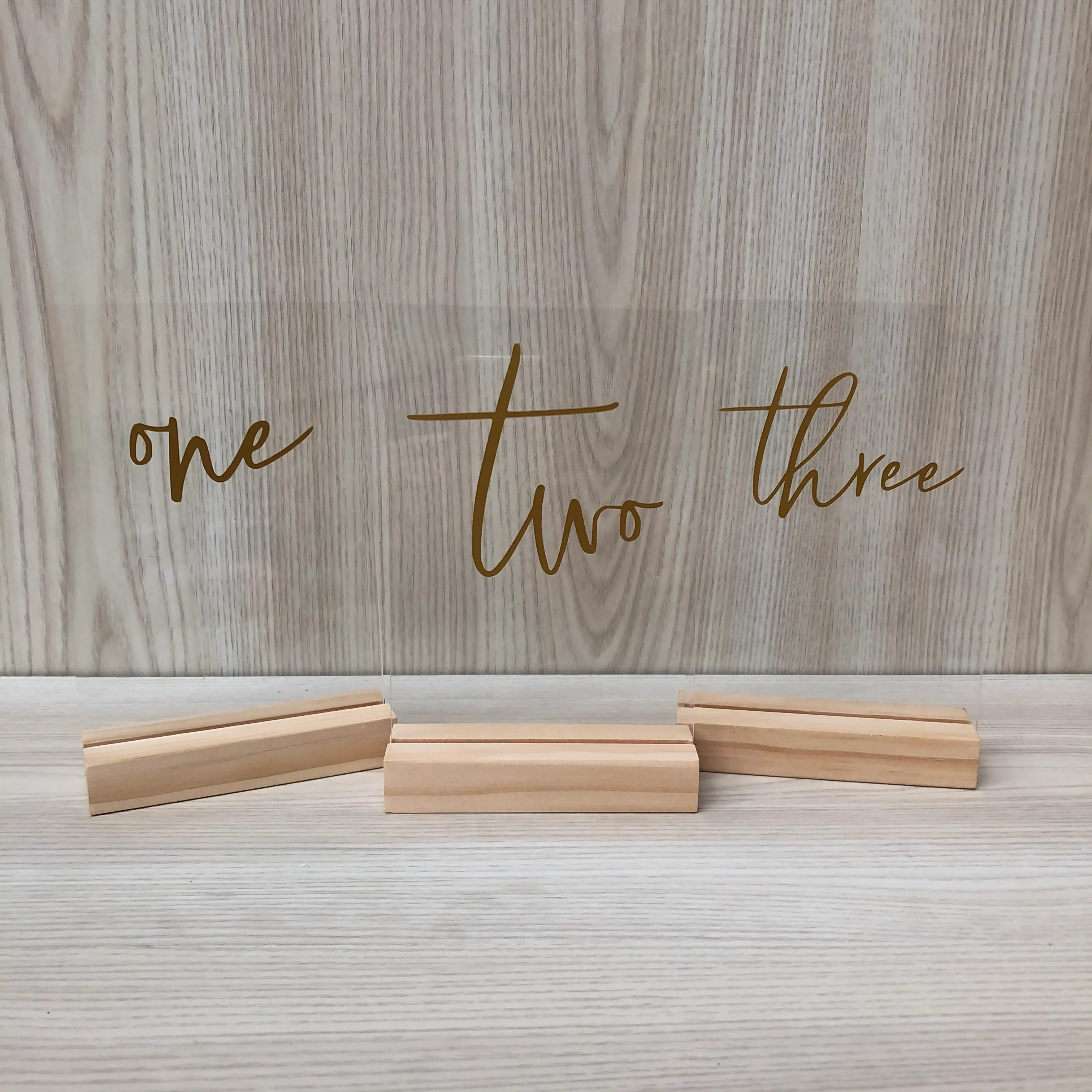 Nora Acrylic Table Number 4x6" - Gold with Wooden Base