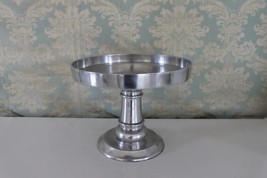 Pedestal Cake Stand - Silver Aluminium