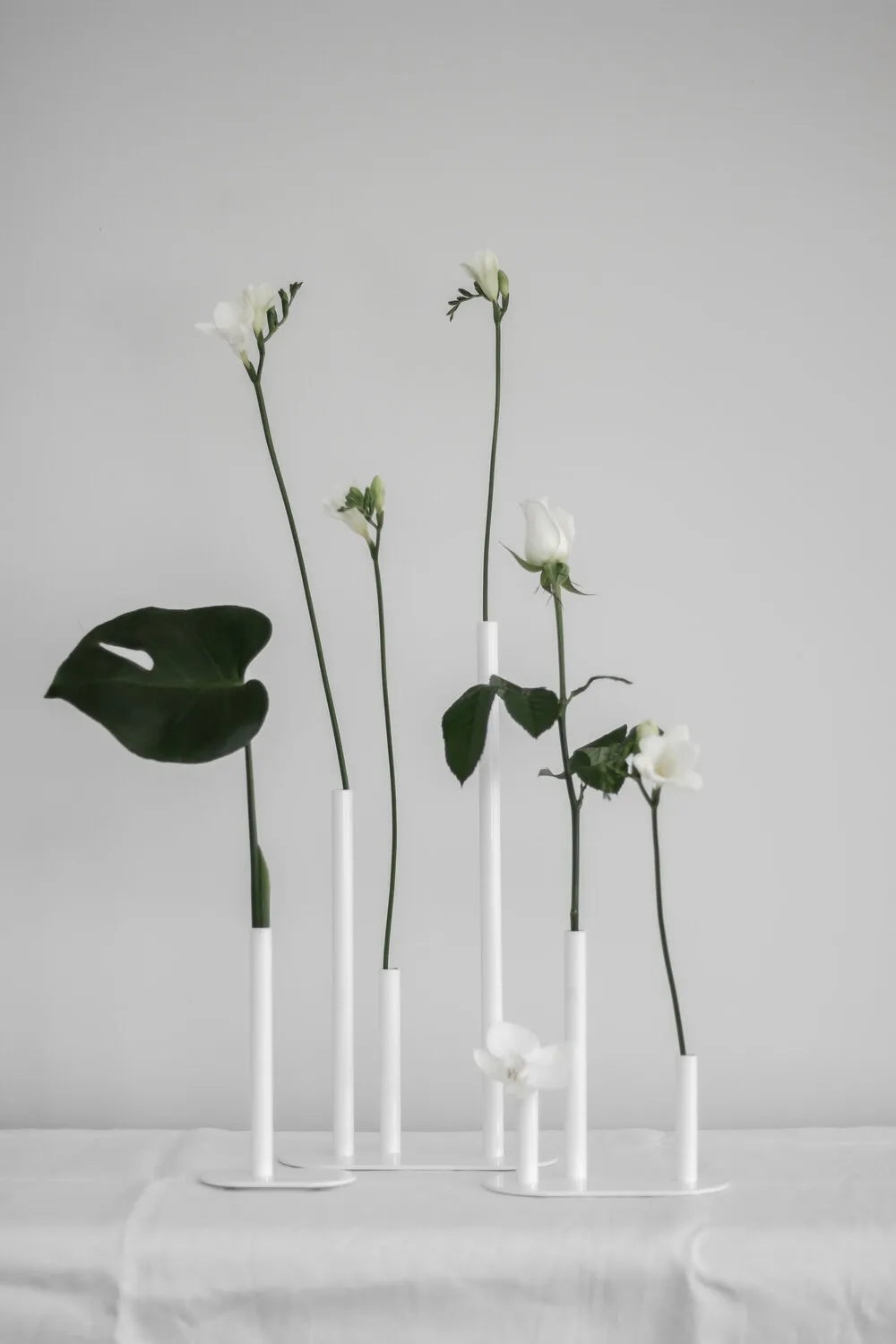 Minimalist Bud Vase White - two sizes