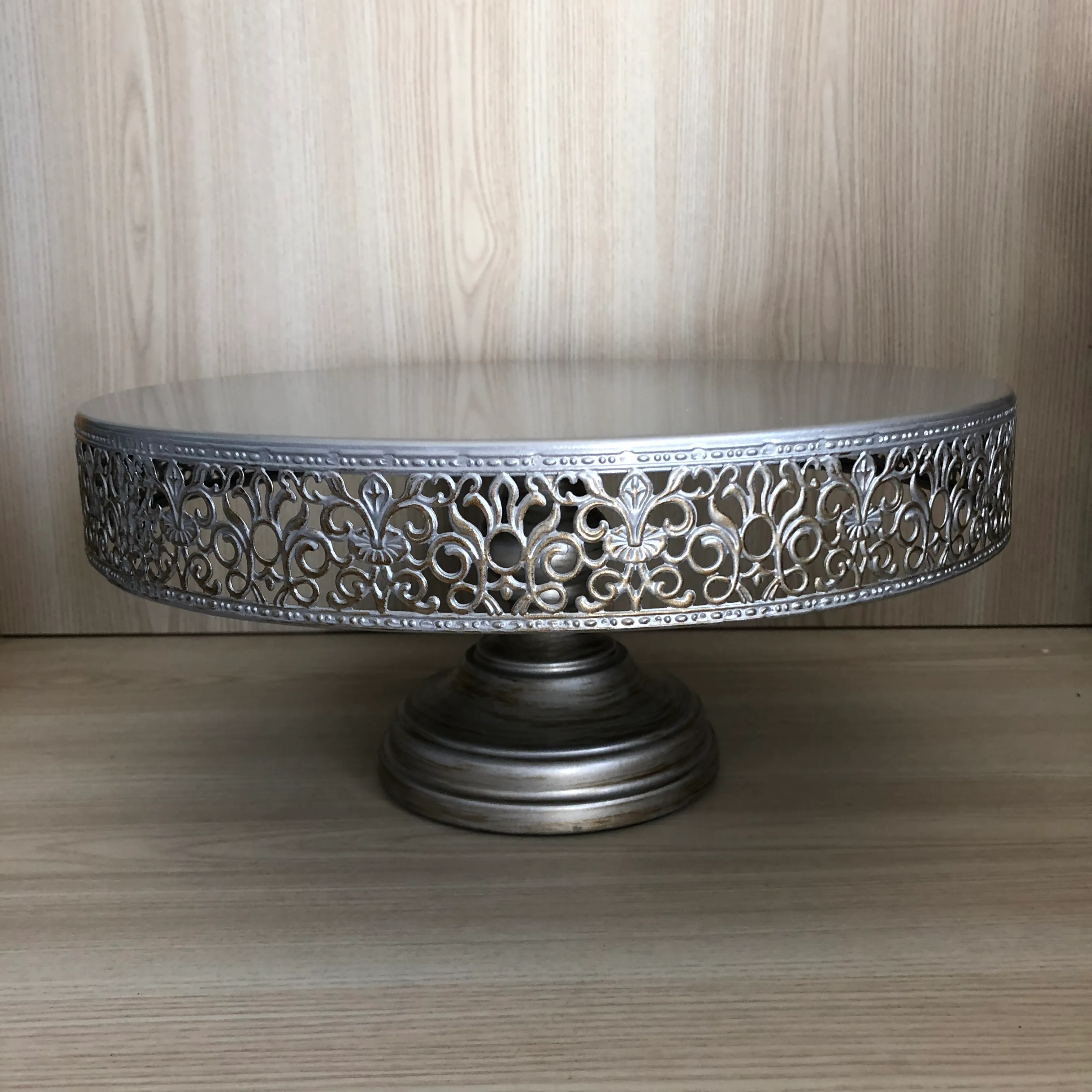 Filigree Cake Stand - Silver 