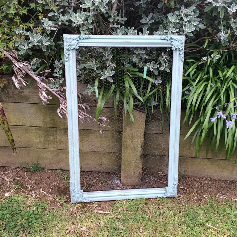 Baroque Wire Memo Board - Aqua