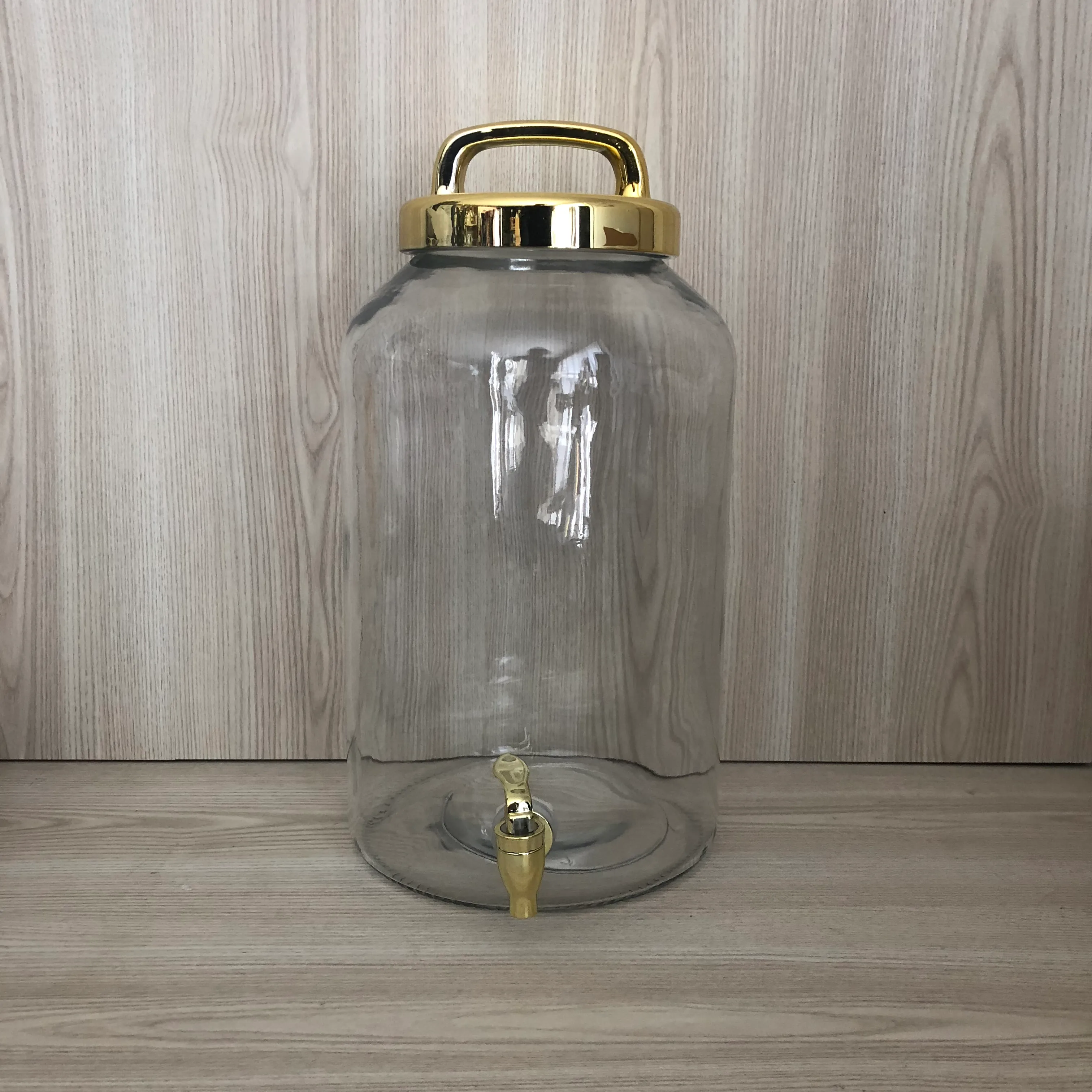 Refresh Drink Dispenser - Gold