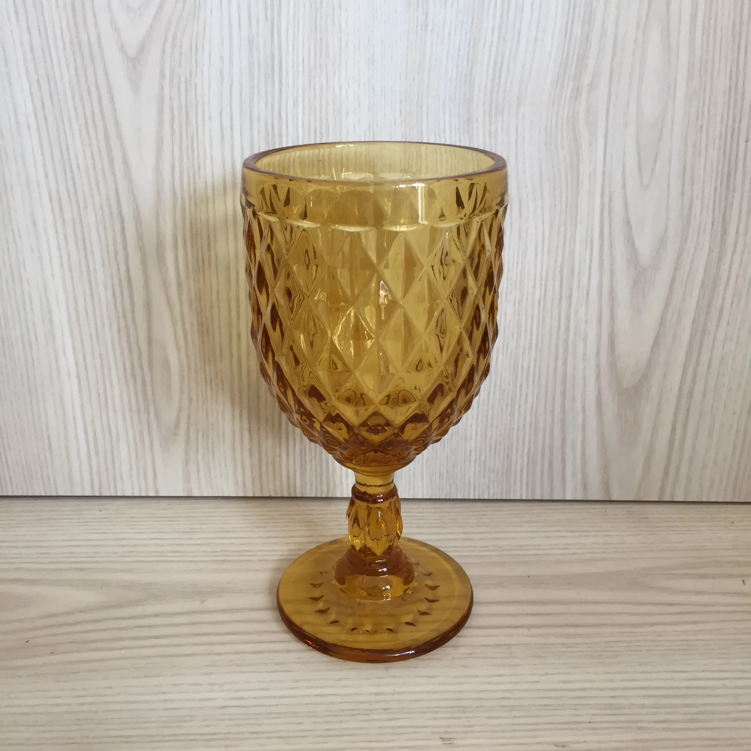Quilted Wine Goblet - Amber