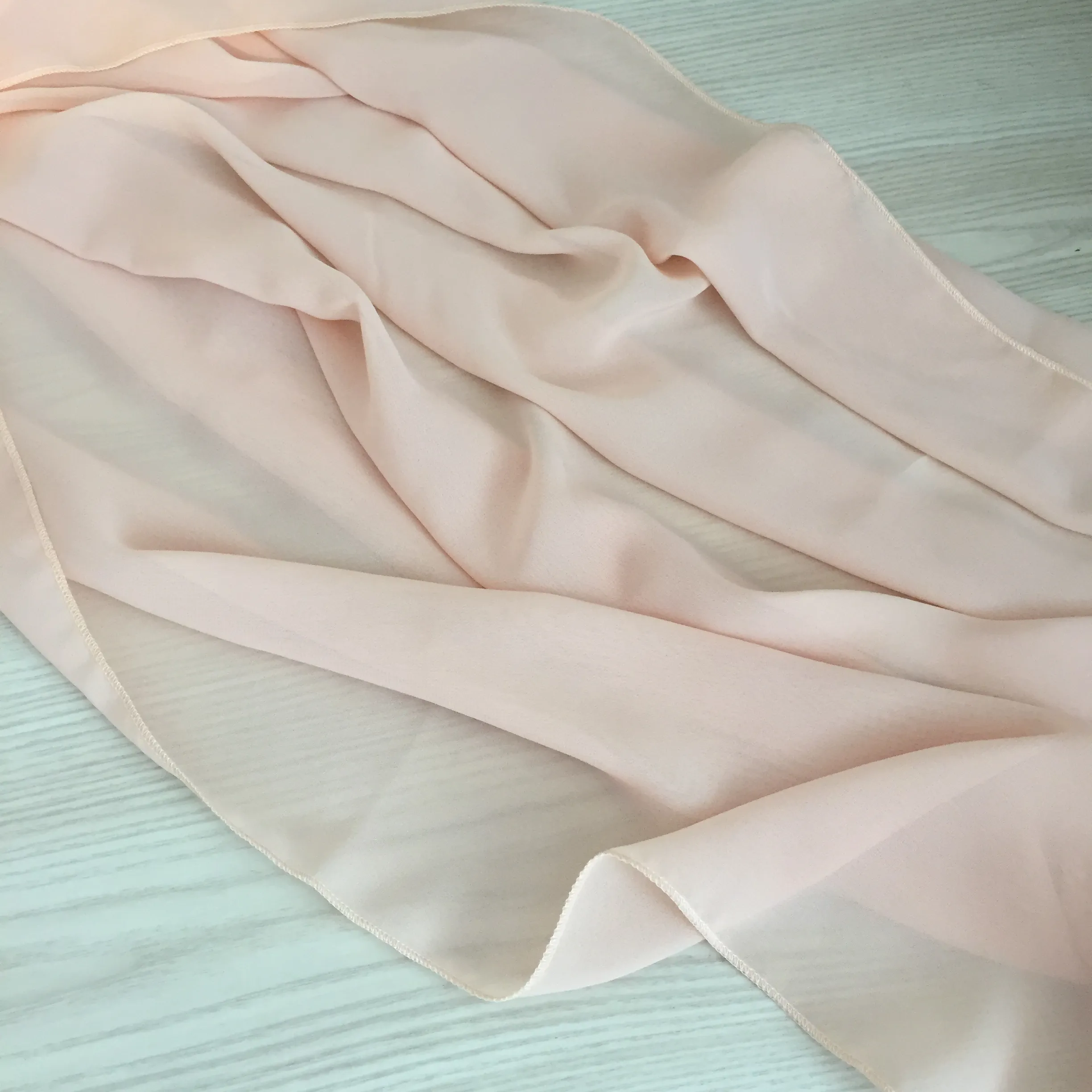 Chiffon Table Runner - Peach