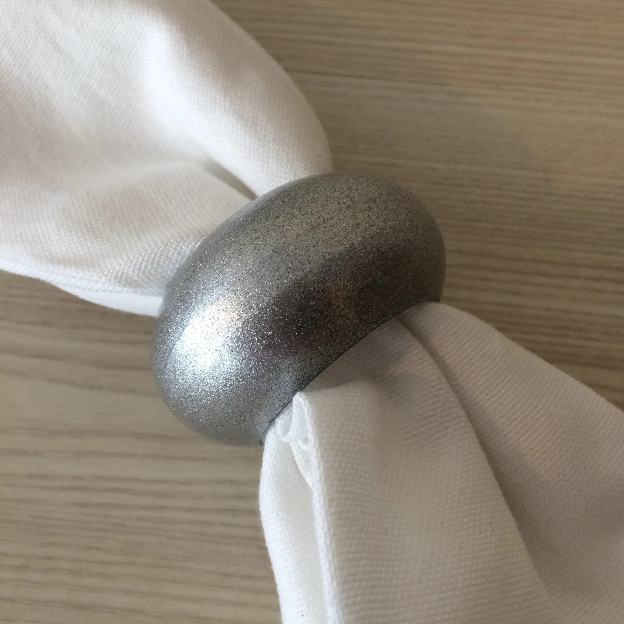 Rounded Acrylic Napkin Ring - Silver