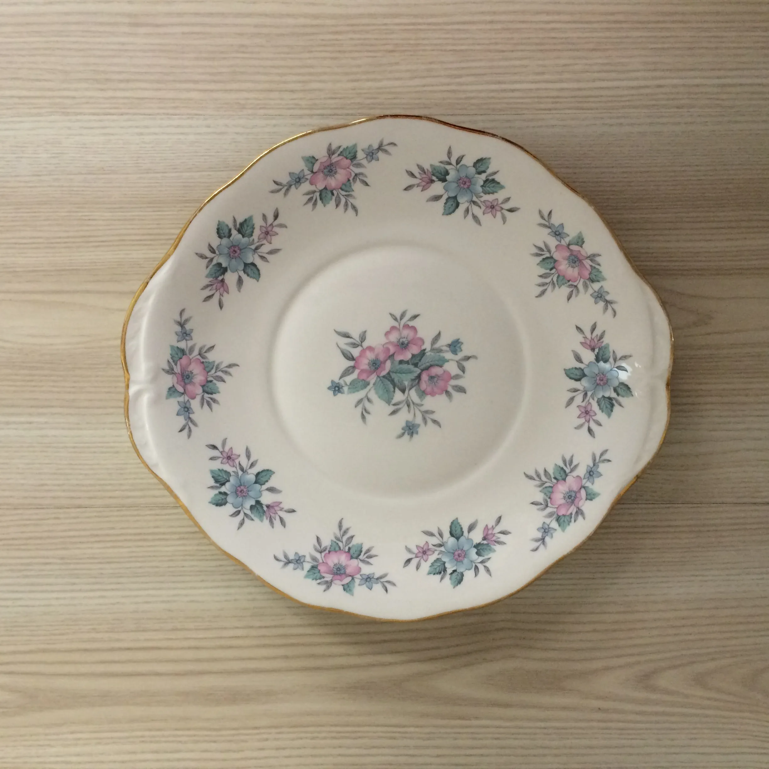 Vintage Cake Plate - Assorted Designs