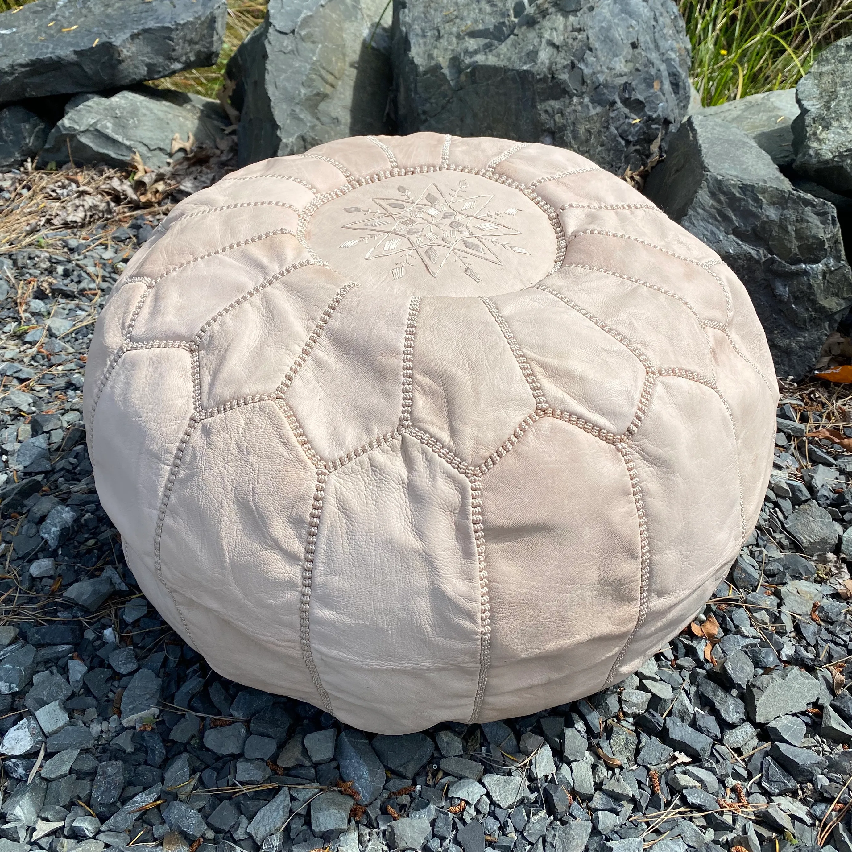 Moroccan Poufe - Natural