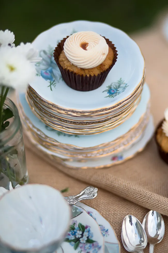 Vintage Lunch/Side Plates - Assorted Floral Designs