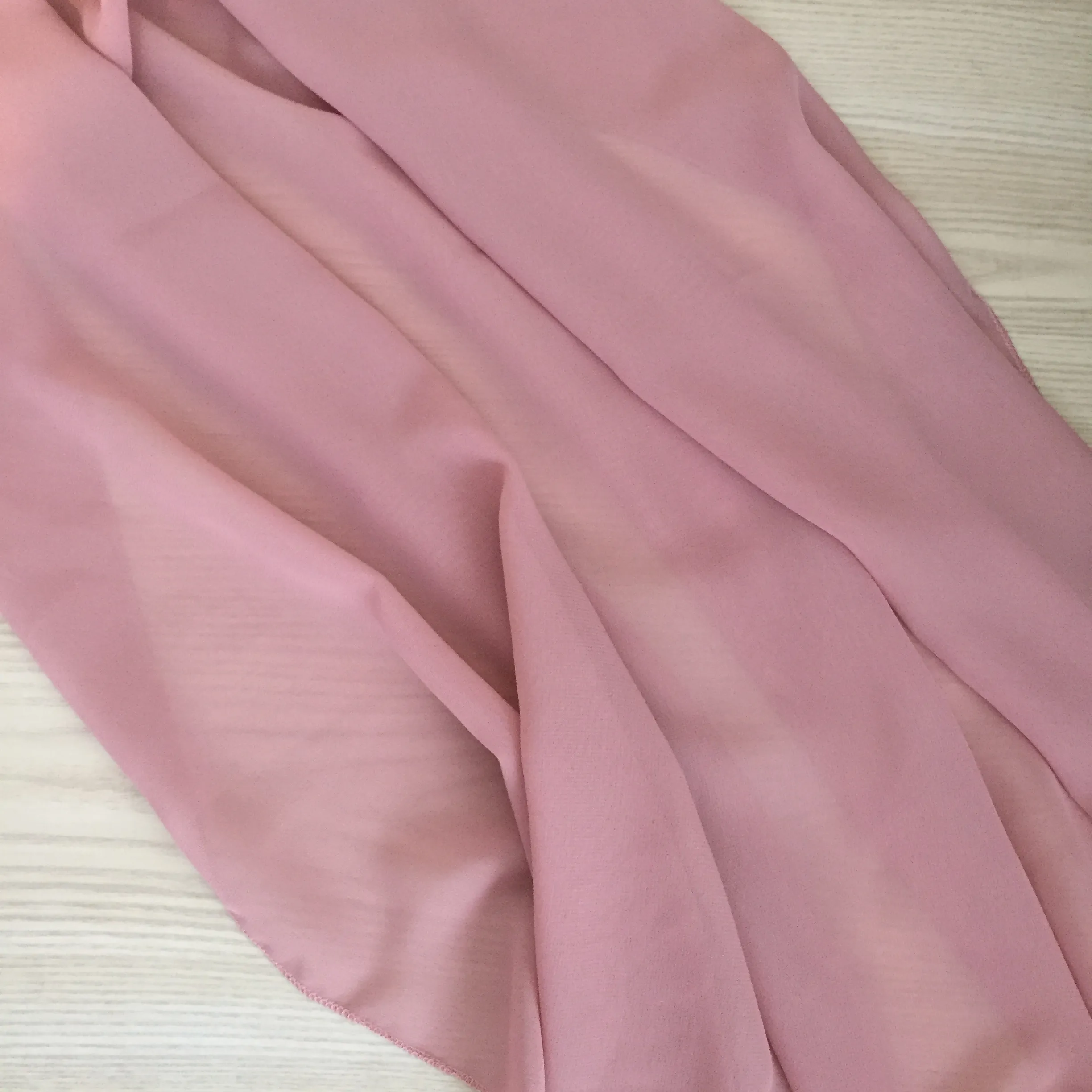 Chiffon Table Runner - Dusky Pink