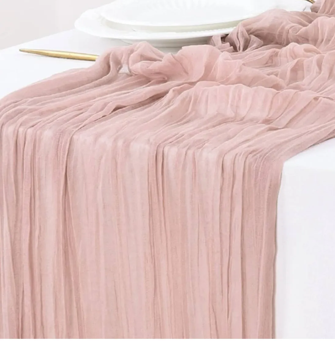 Linens, Sashes & Chair Covers