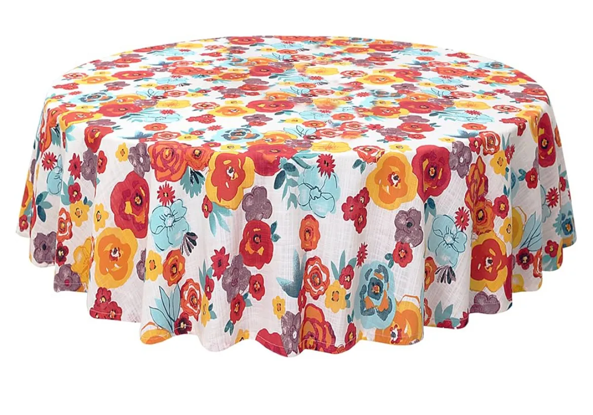 Floral 70' round tablecloth