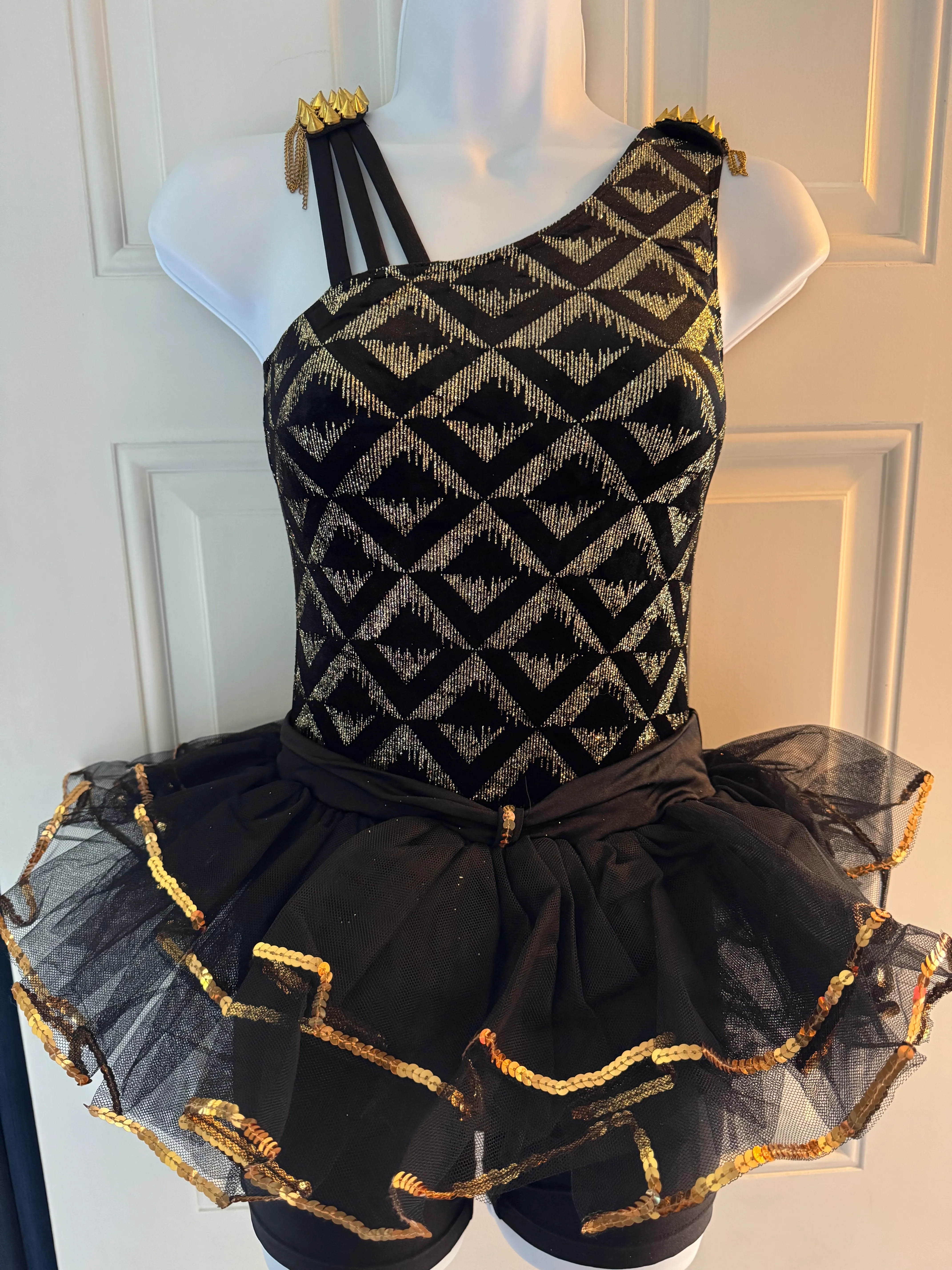 REVOLUTION -  “HEROES”