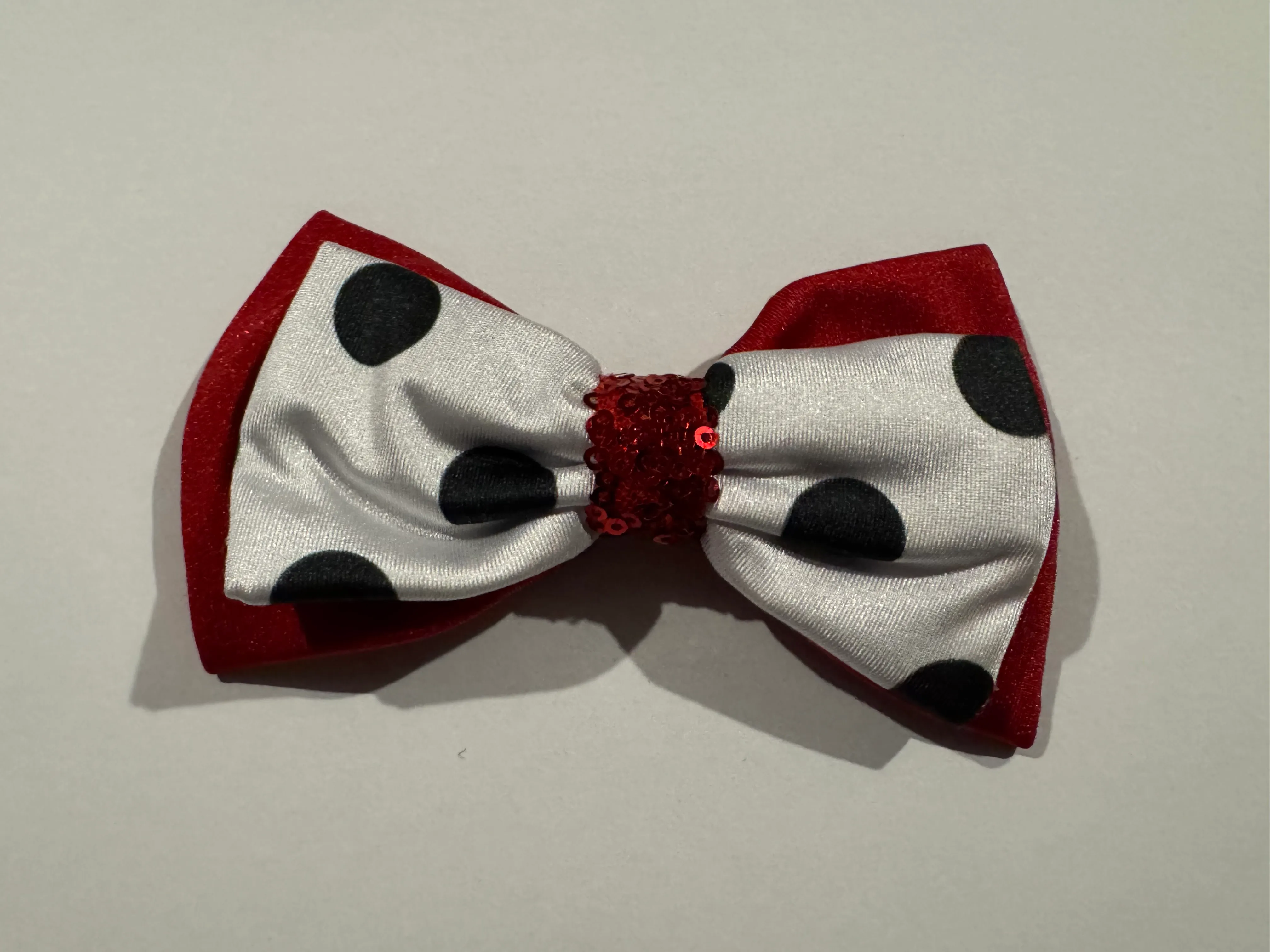 RED DOTTY BOW HAIR CLIP