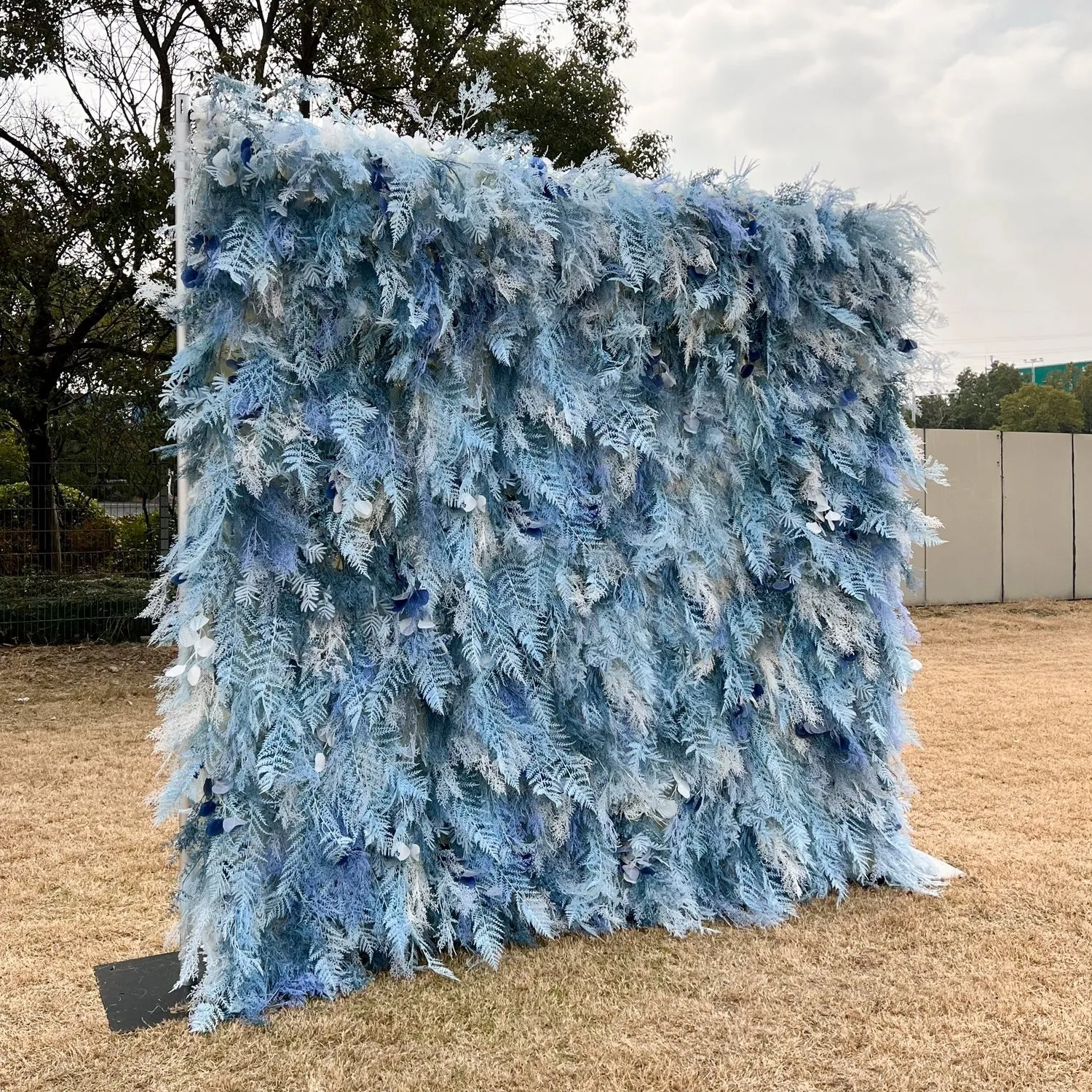 Sophia - Blue Flower Wall