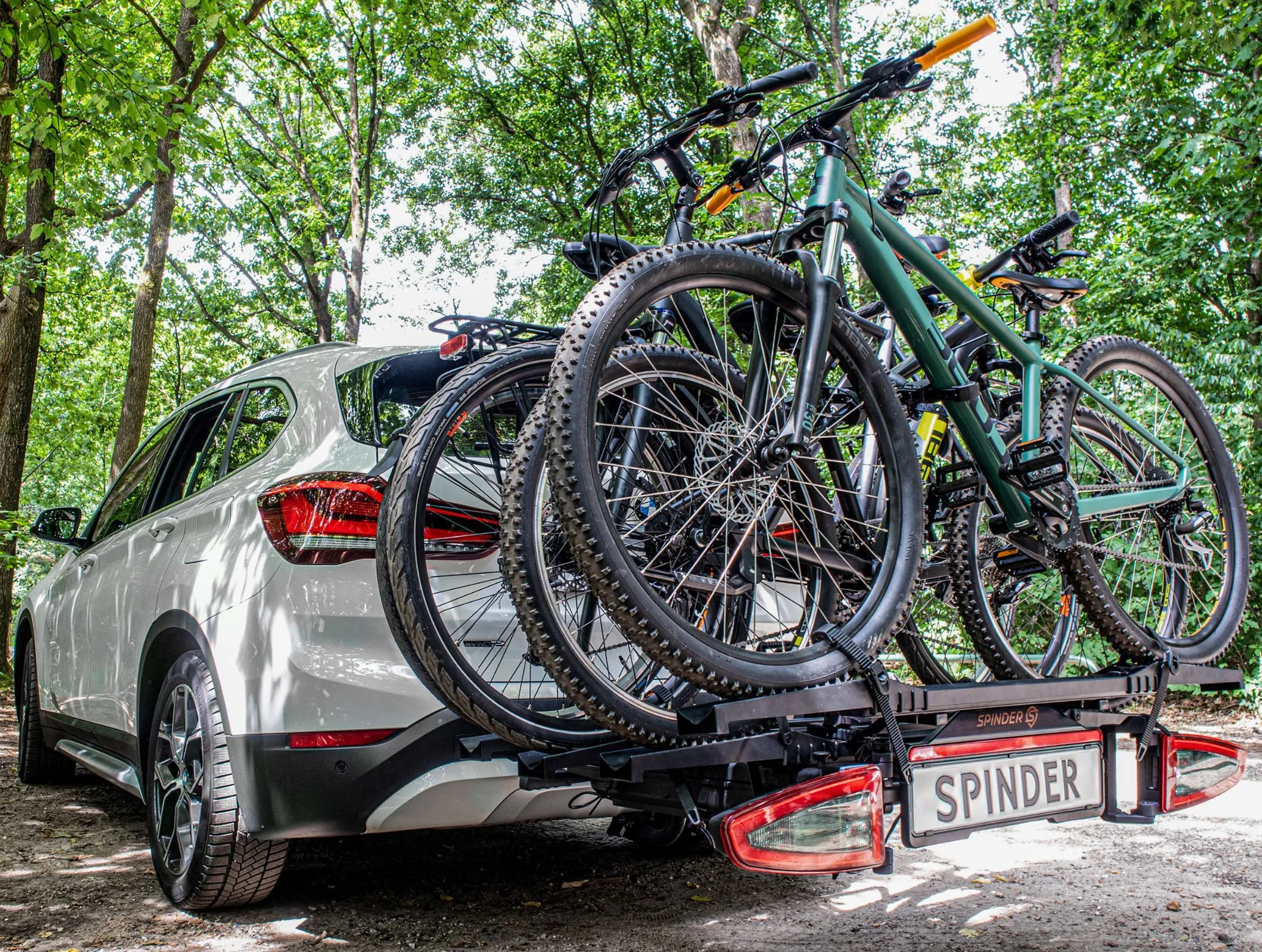 Spinder SL3 Fahrradträger für max. 4 Fahrräder                                   (max. 2-3 E-Bikes + 1 Fahrrad)