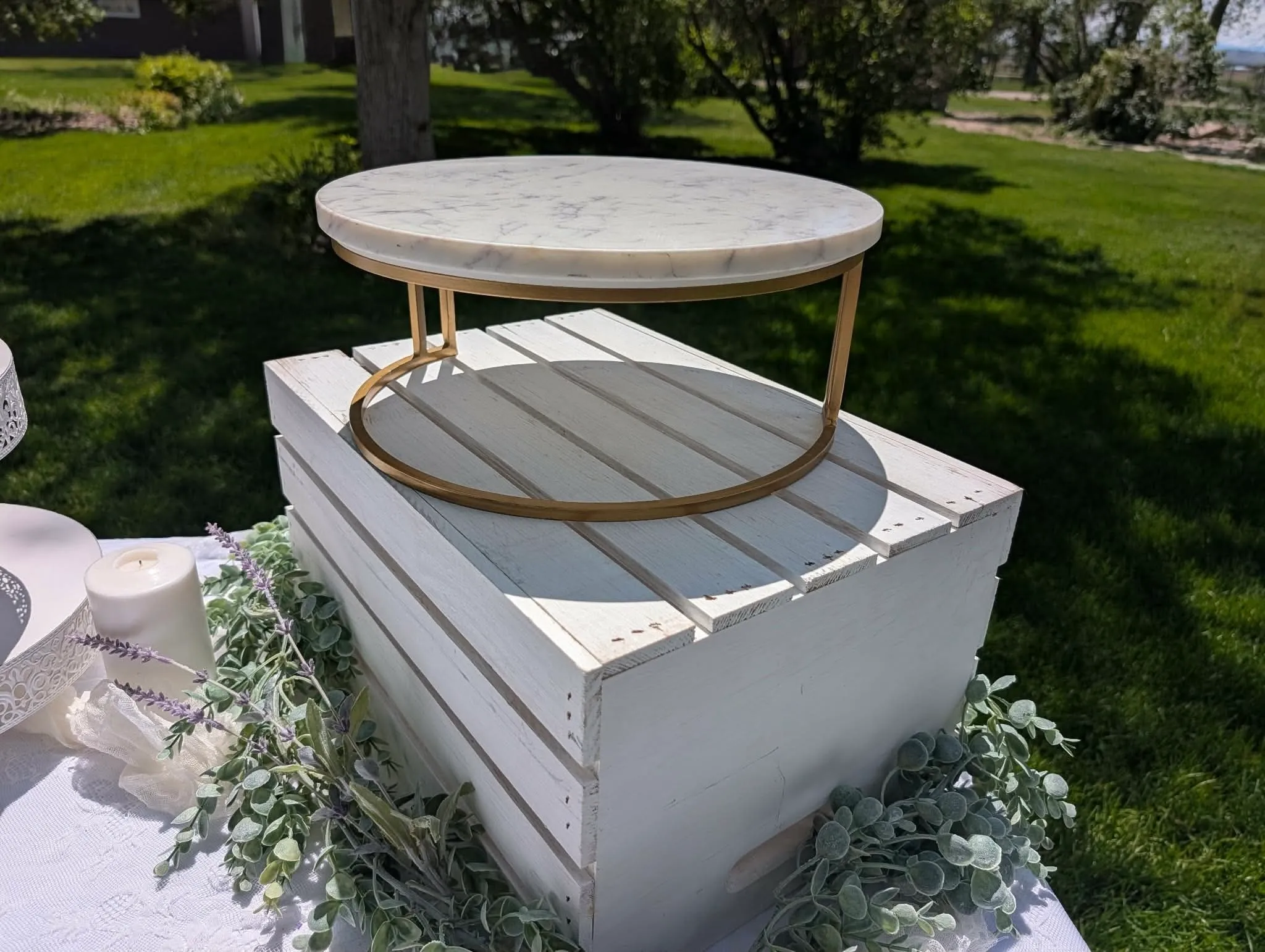 Large White Crate