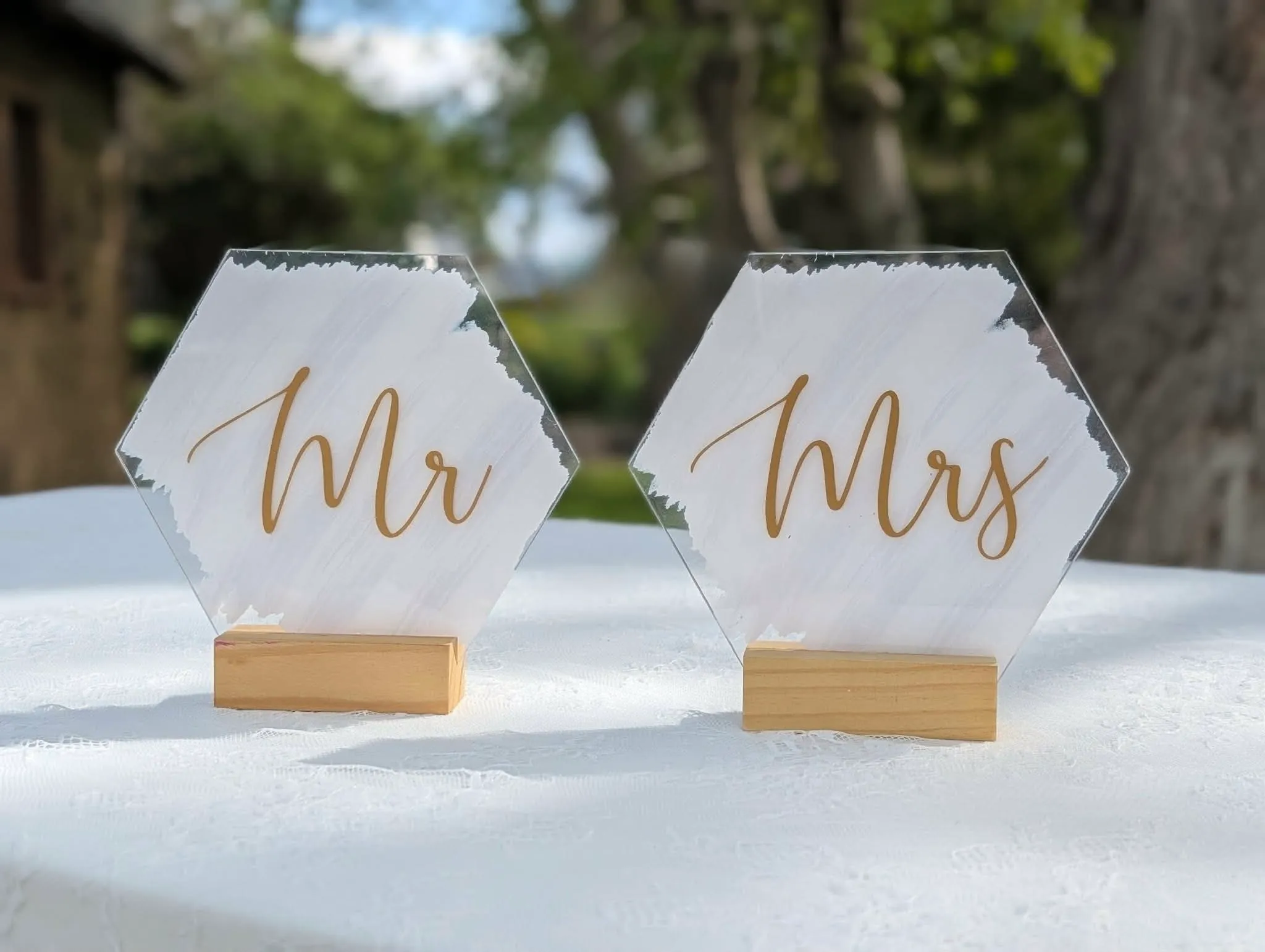 Mr. And Mrs. Signs