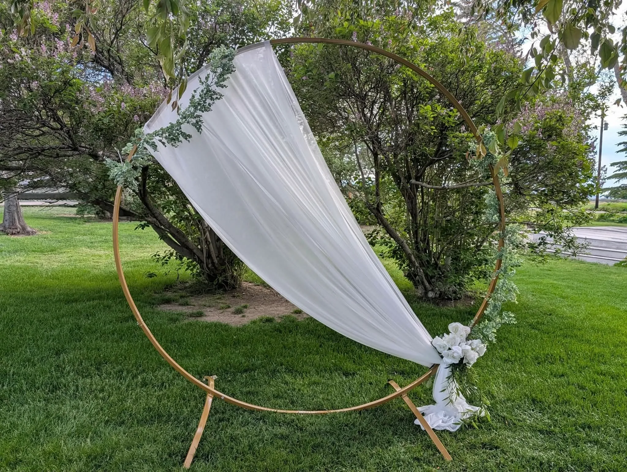 Gold Circle Arch 7.5'