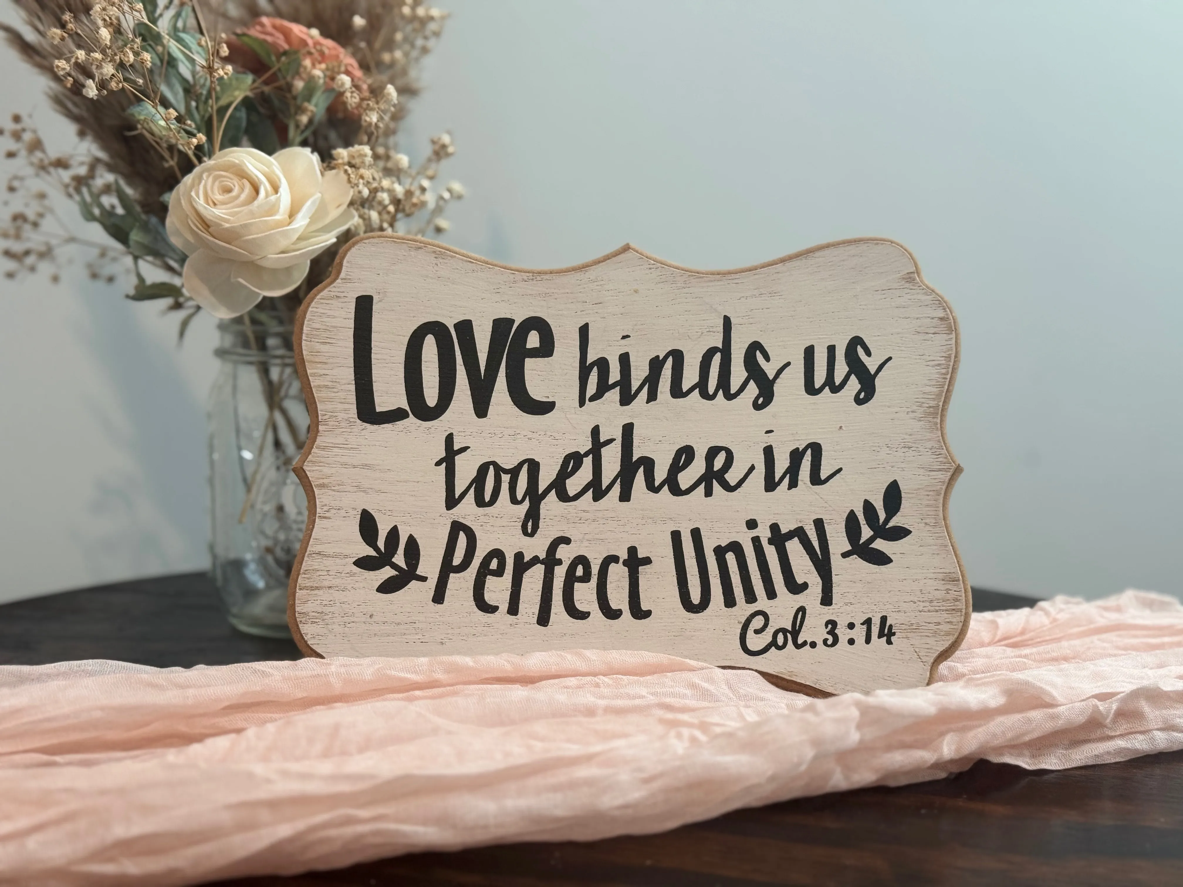 Col 3.14 - Love Binds Us