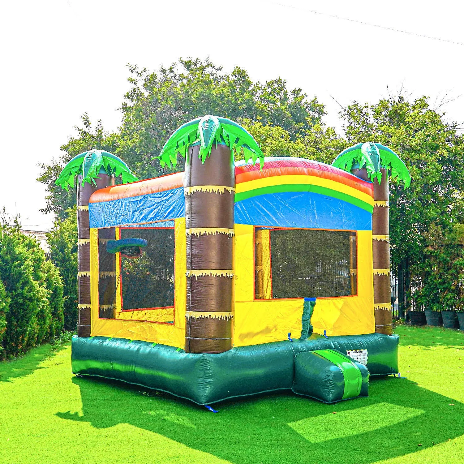 Safari  Bounce house with basketball hoop