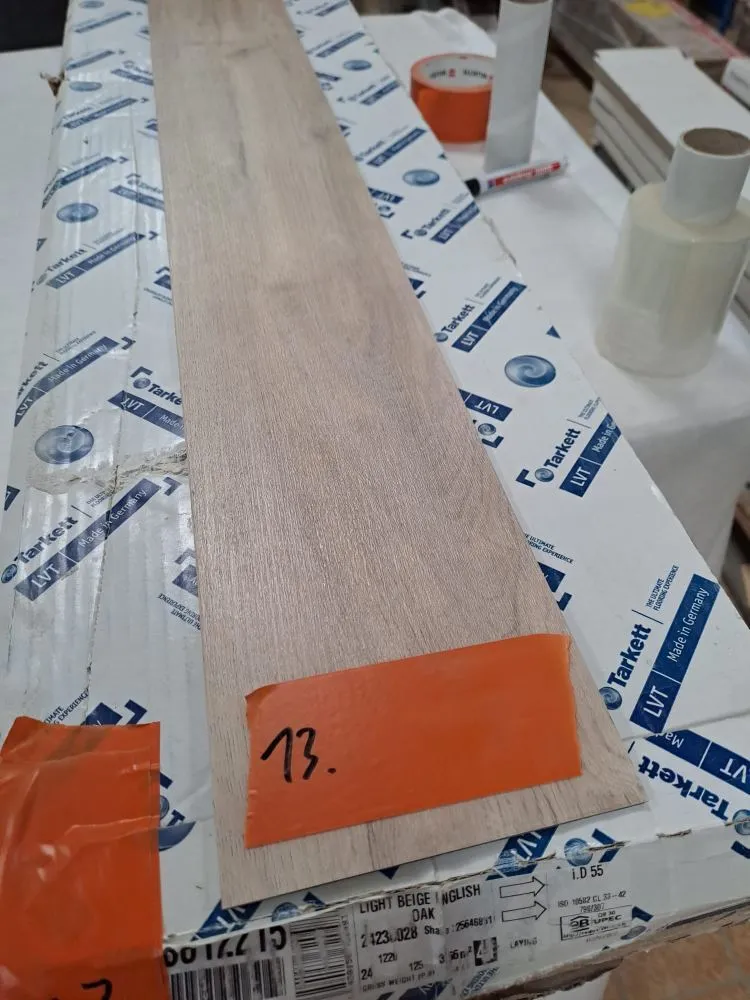 PVC Designbodenbelag Restposten 13 – Light Beige English Oak (8,15 m², nur komplett)