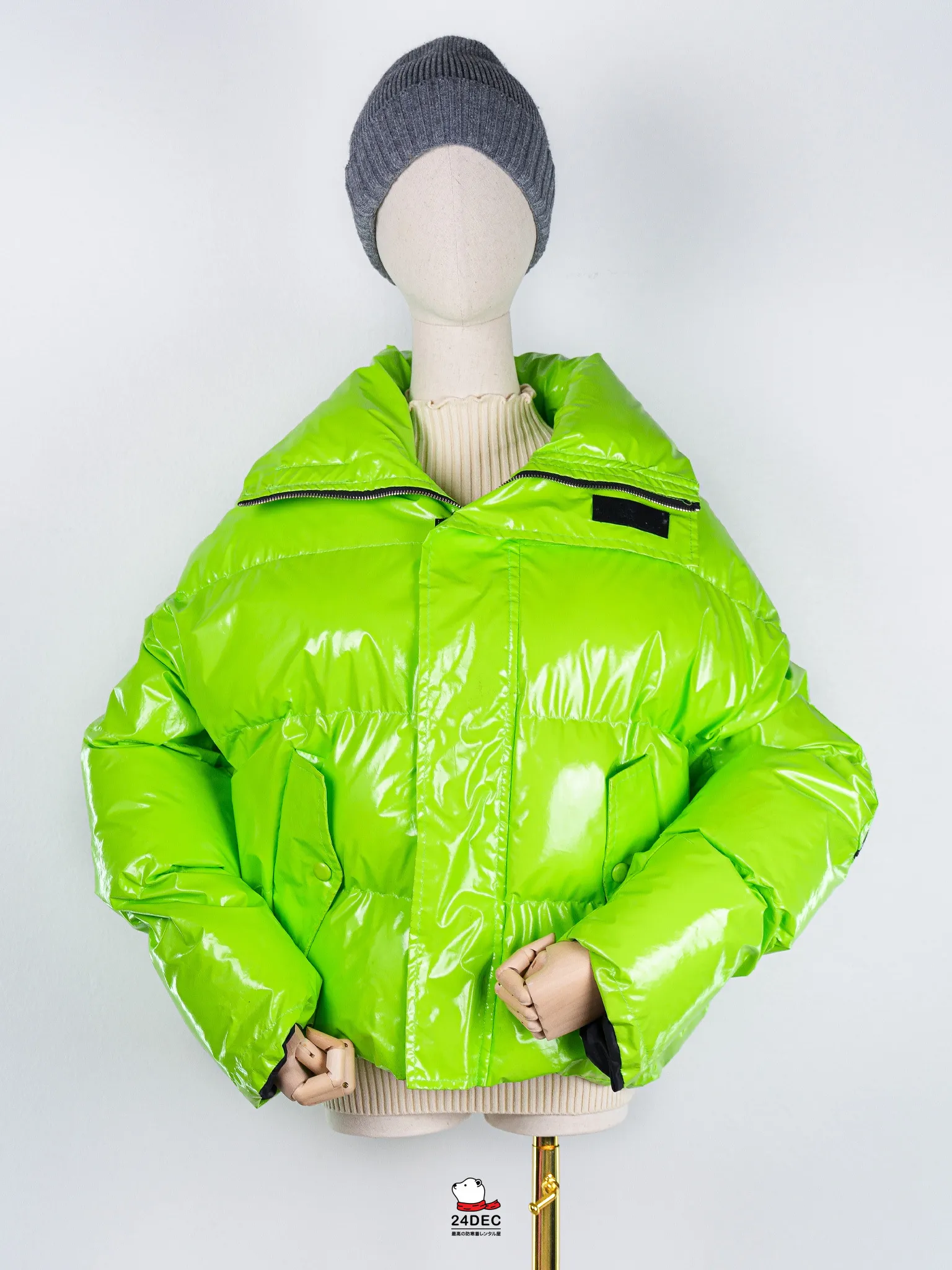 (***หยุดเข่า***)เช่าเสื้อกันหนาว หญิง รุ่น BERGEN สี เขียว