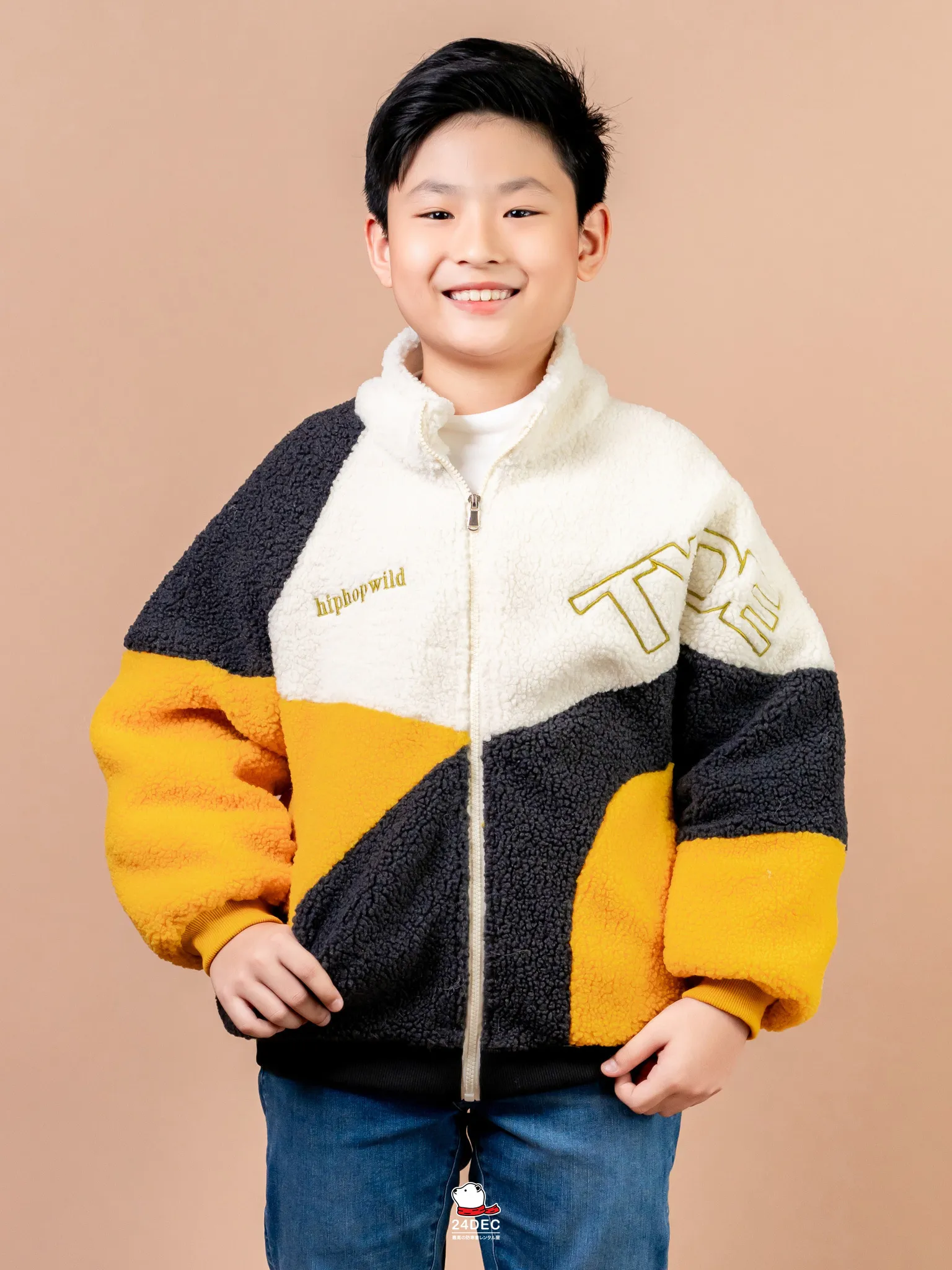 เช่าเสื้อแจ็คเก็ต เด็ก รุ่น TENGO สี เหลือง