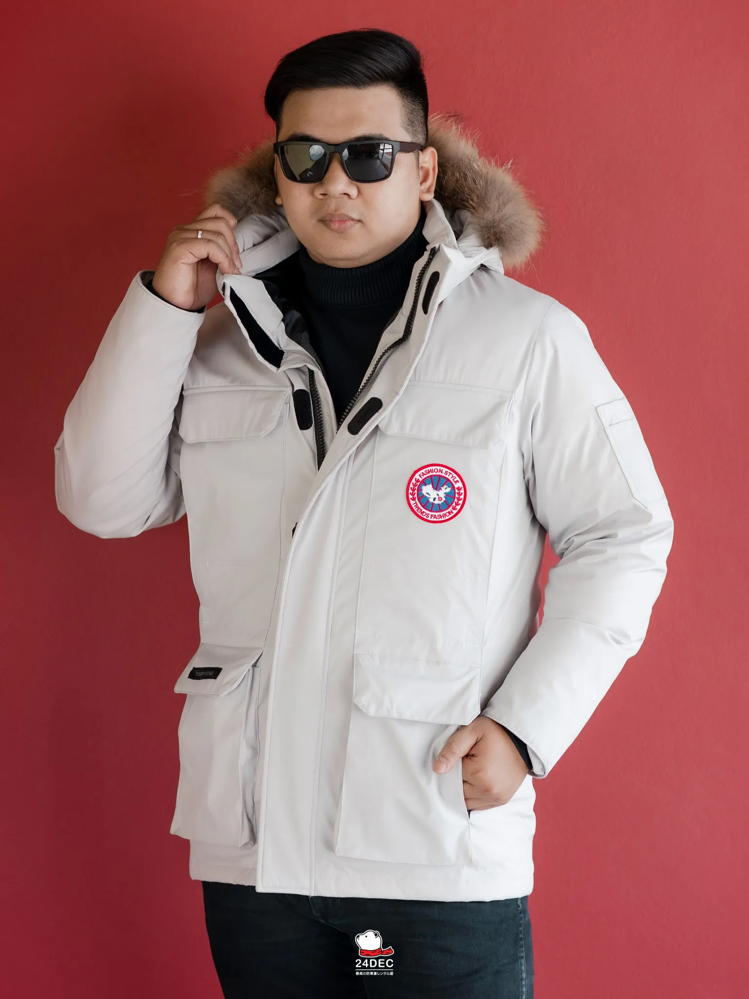 (*หยุดเช่า*) เช่าเสื้อกันหนาว ชาย รุ่น ARCTIC สี ขาว