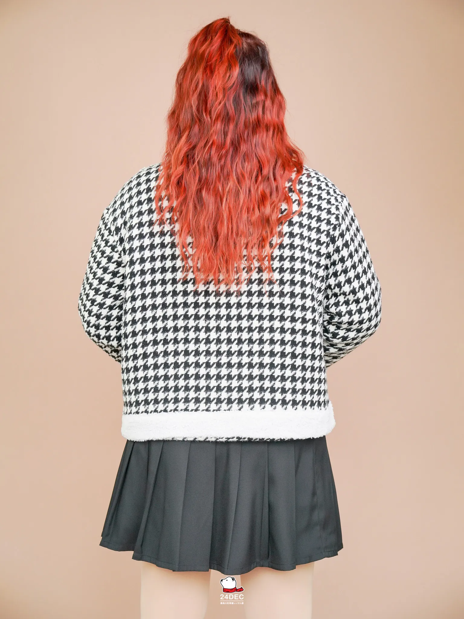 (***หยุดเช่า***)เช่าเสื้อแจ็คเก็ต หญิง รุ่น ARTIST สี ดำ