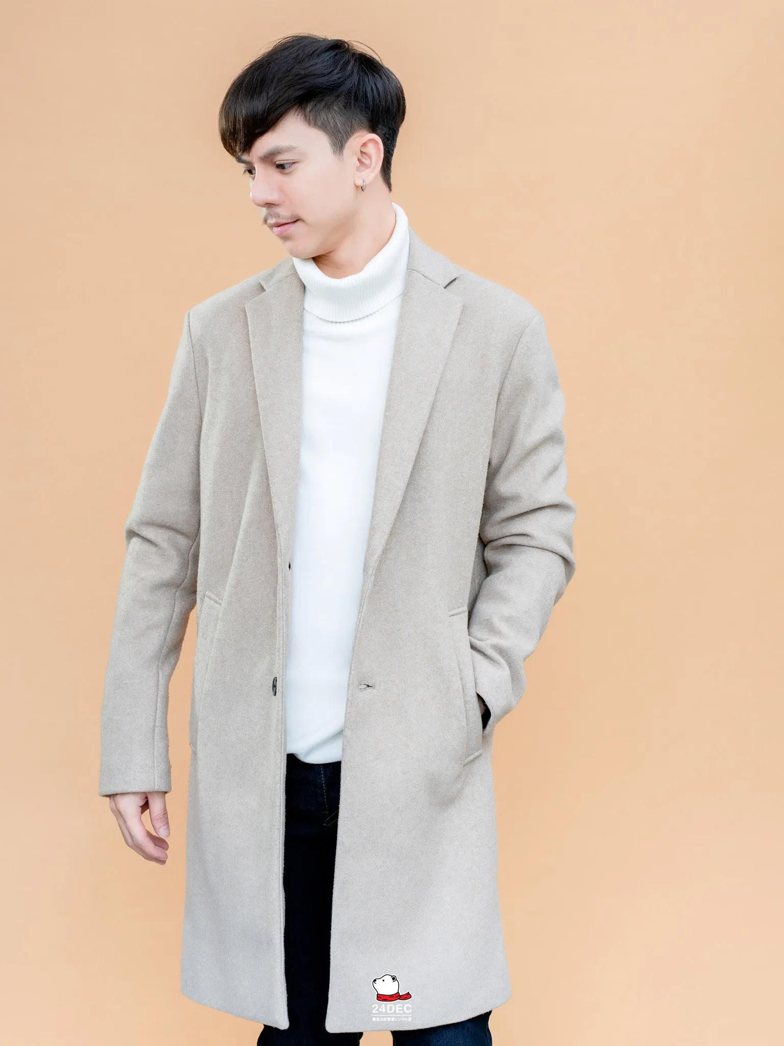 (*หยุดเช่า*) เช่าเสื้อโค้ท ชาย รุ่น COZY สี ครีม