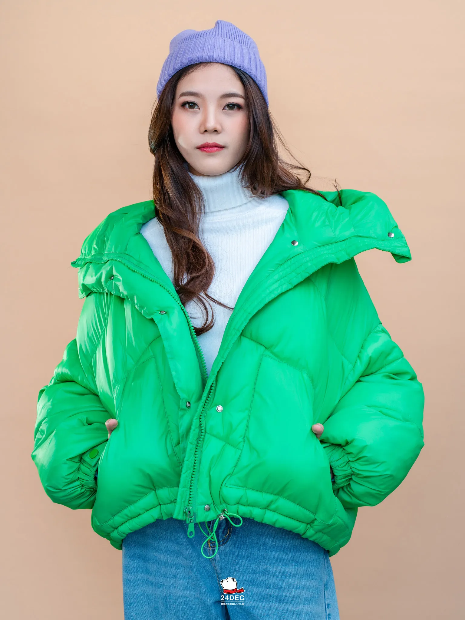 (**หยุดเช่า**) เช่าเสื้อกันหนาว หญิง รุ่น CRAYON สี เขียว
