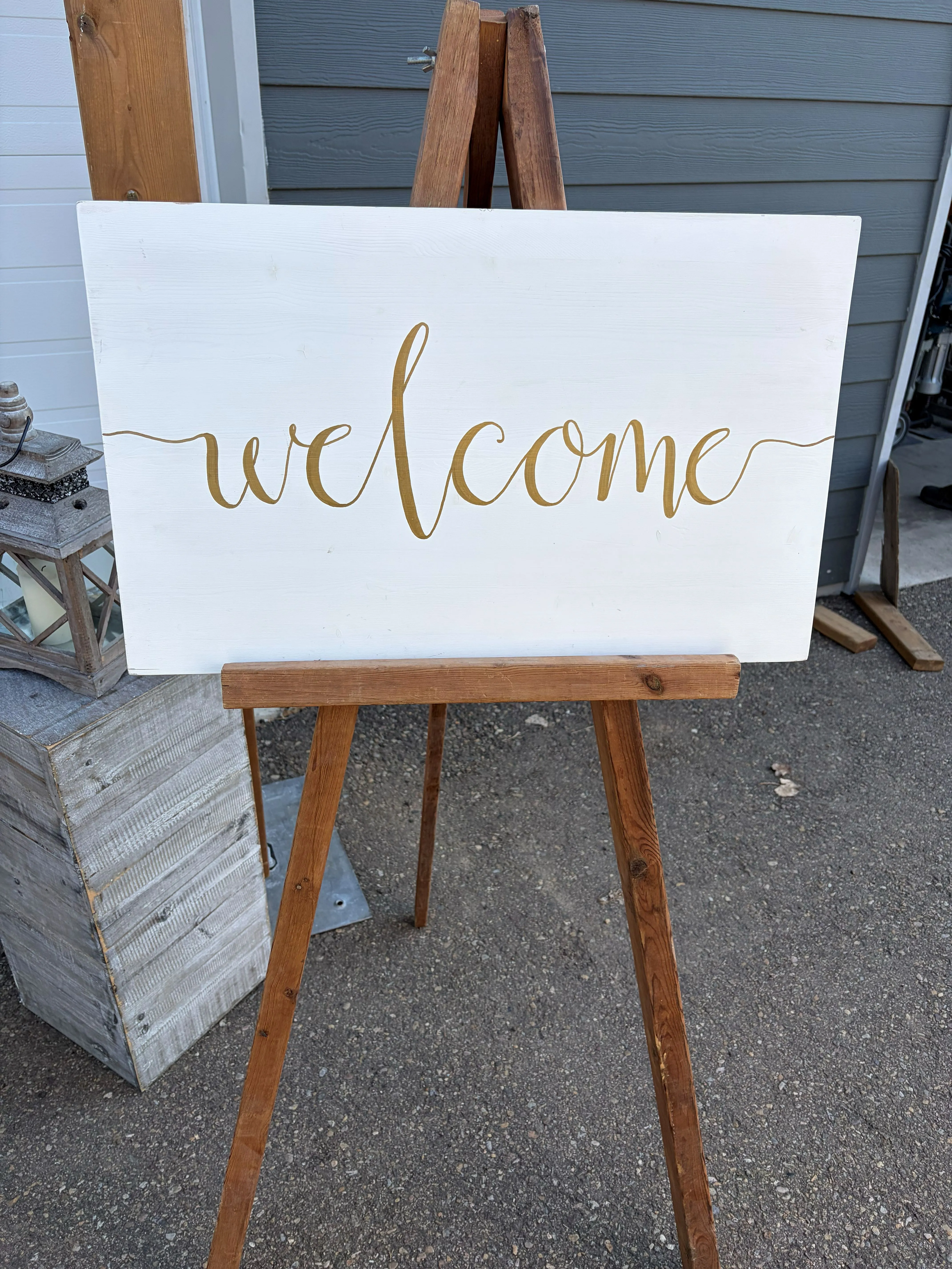 Wooden Welcome Sign