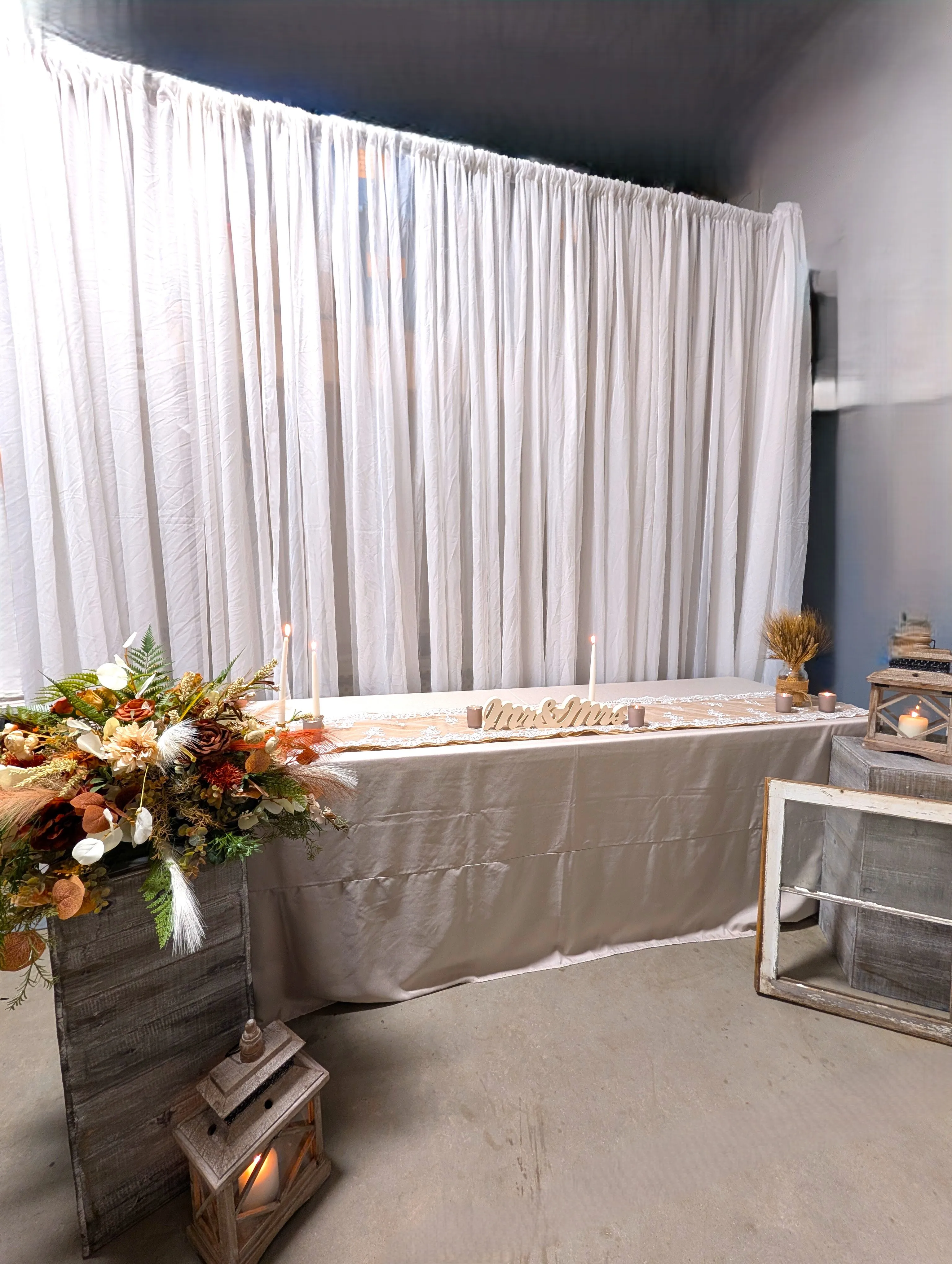 Prairie Rustic Collection: Head Table