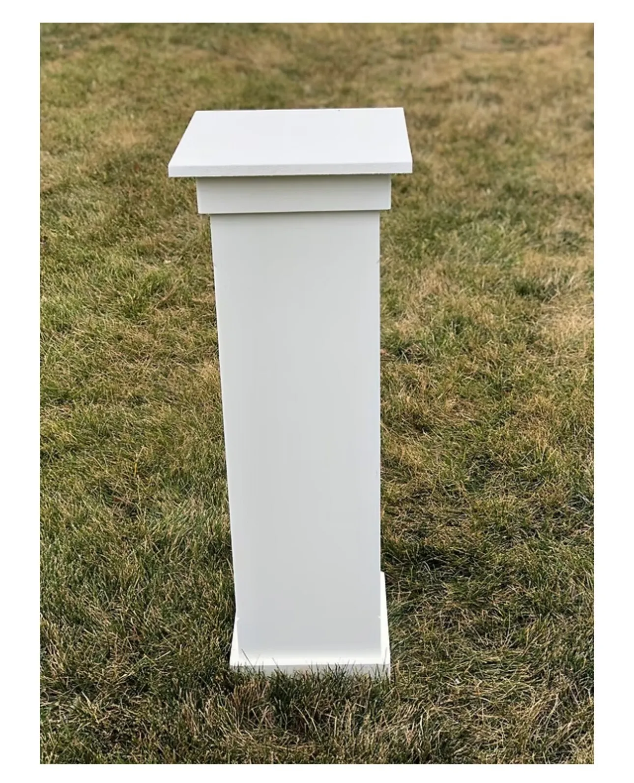 White Wooden Pillar