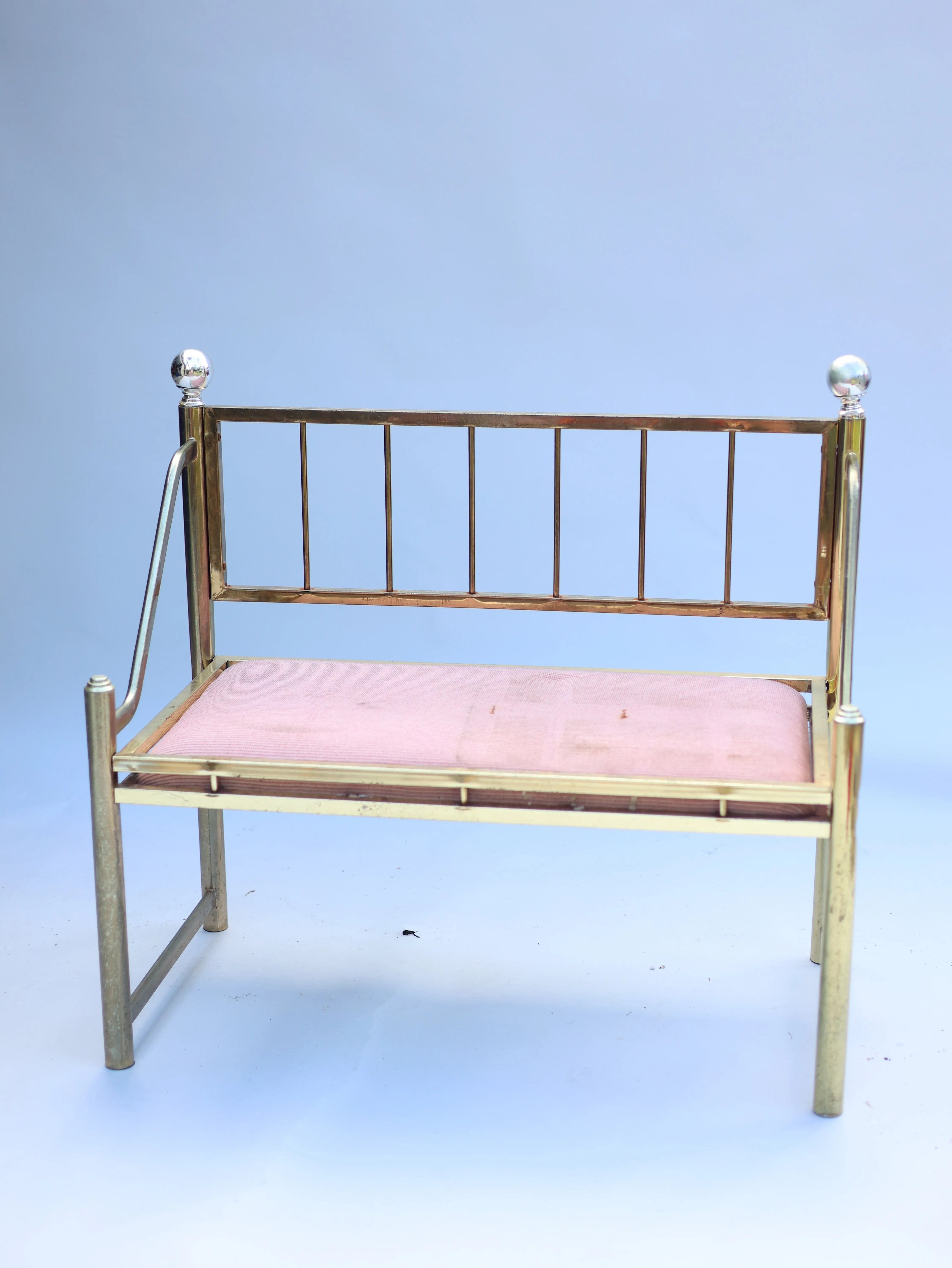 Brass Bench Pink