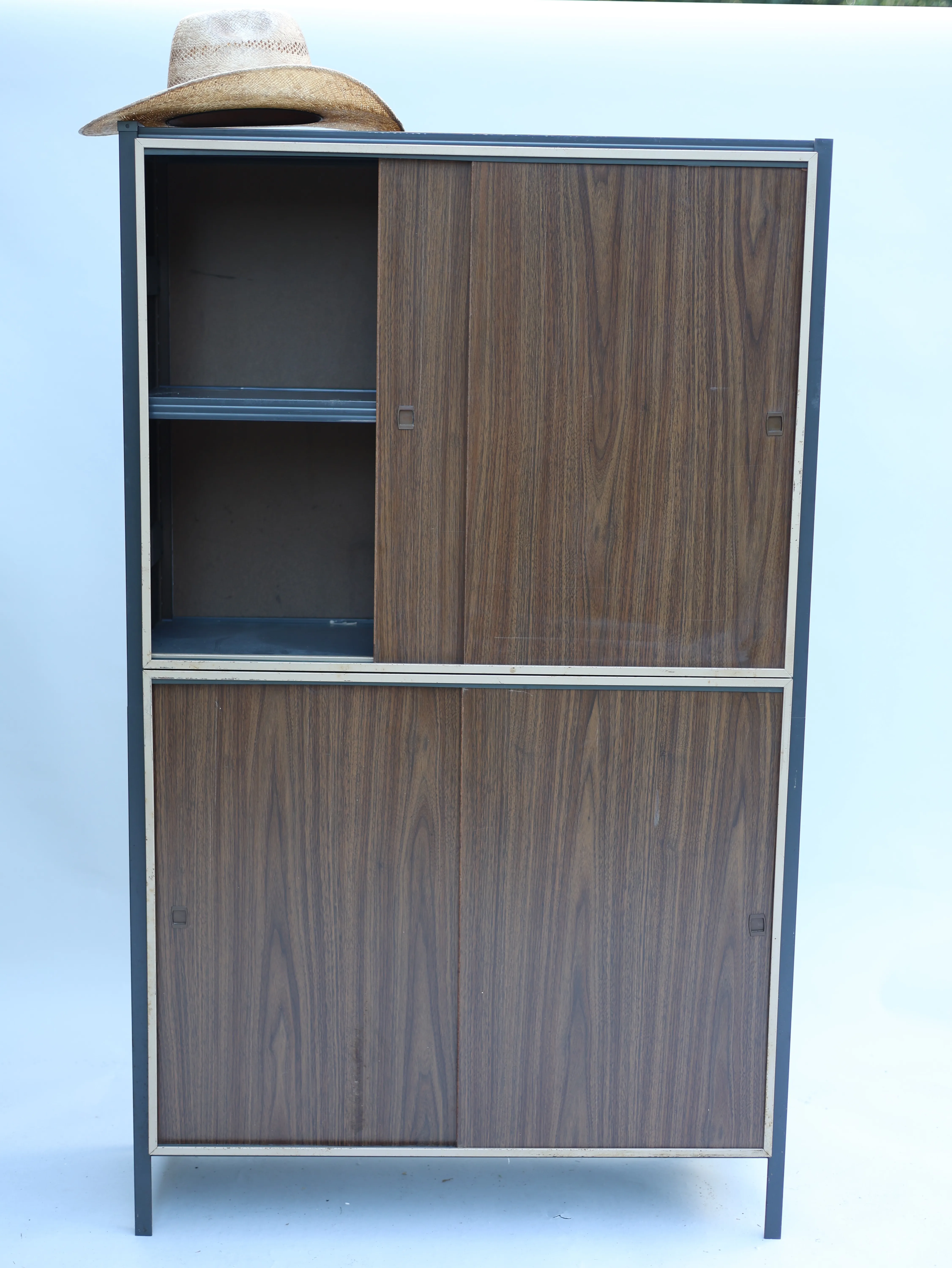 Retro Sliding Doors Bookshelf