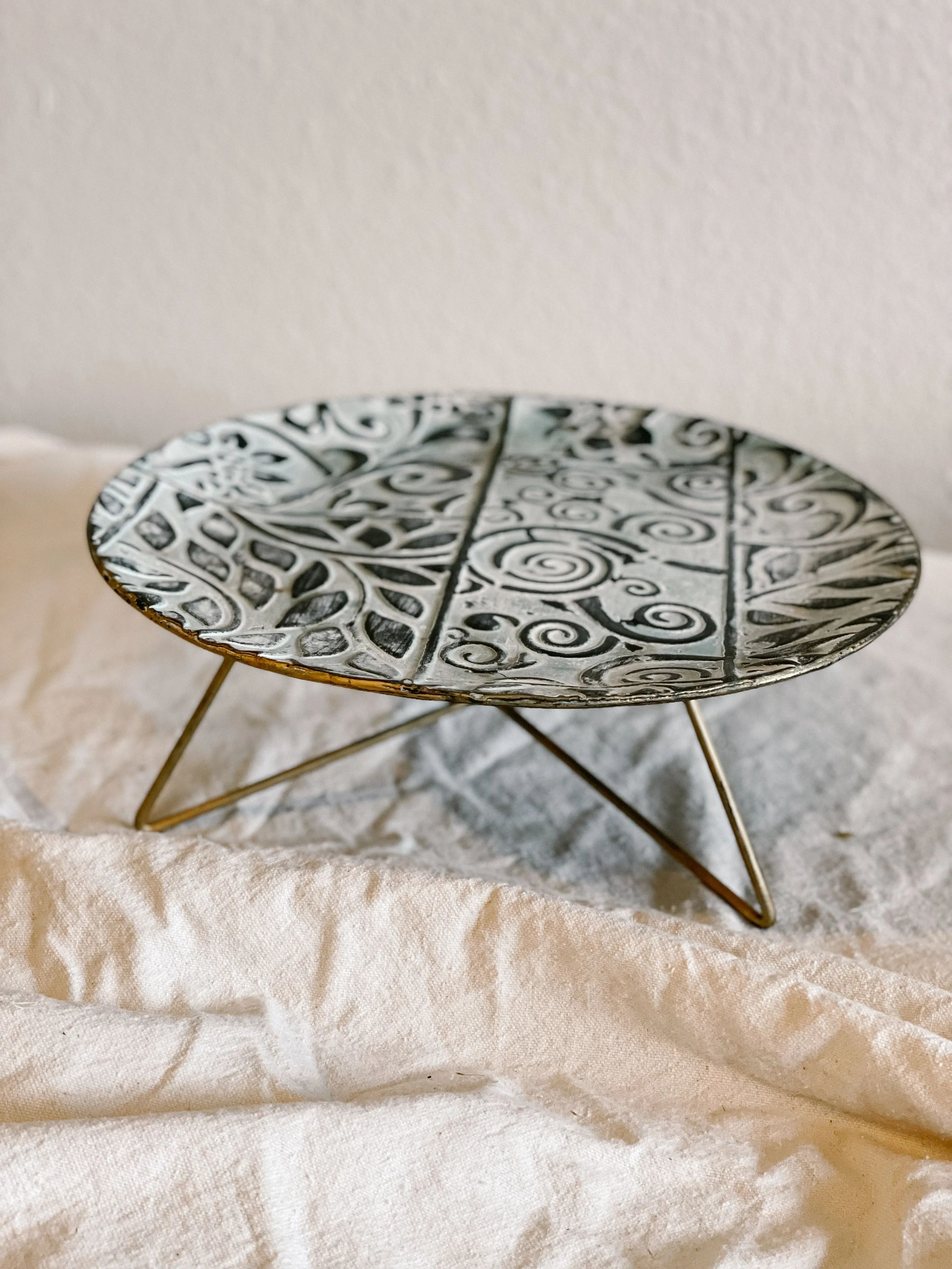 Round Metal Persian tray