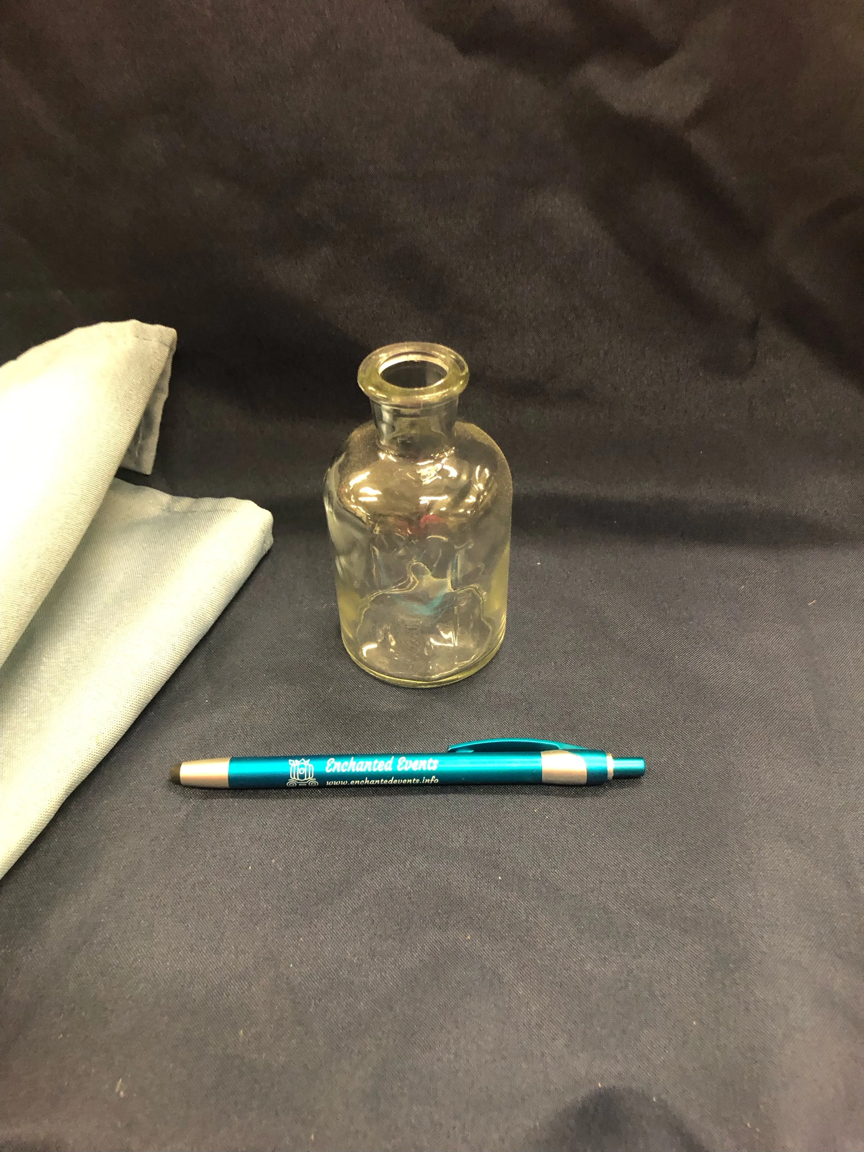 Mini glass vase