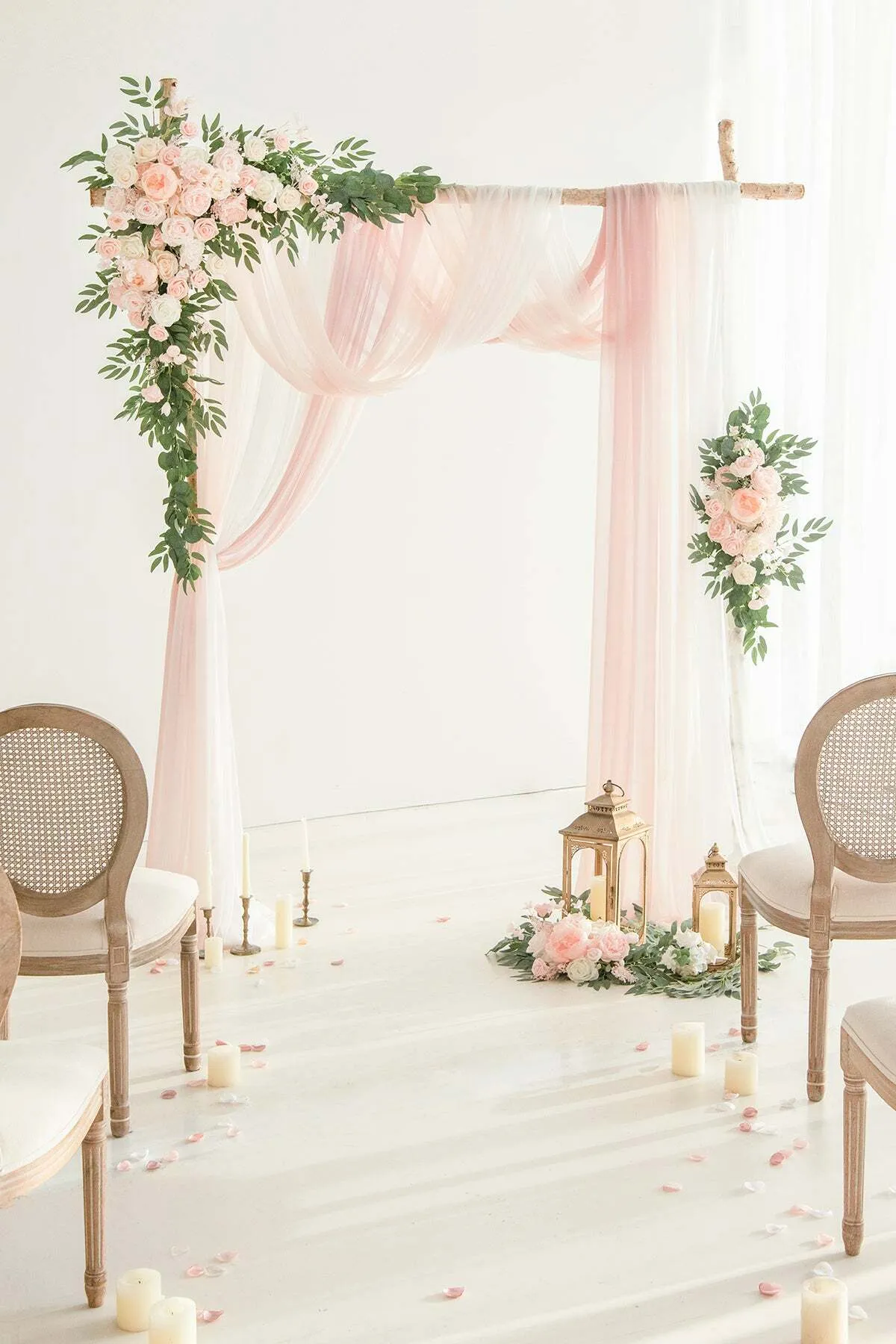 Ling’s Arch Decor Blush and Cream