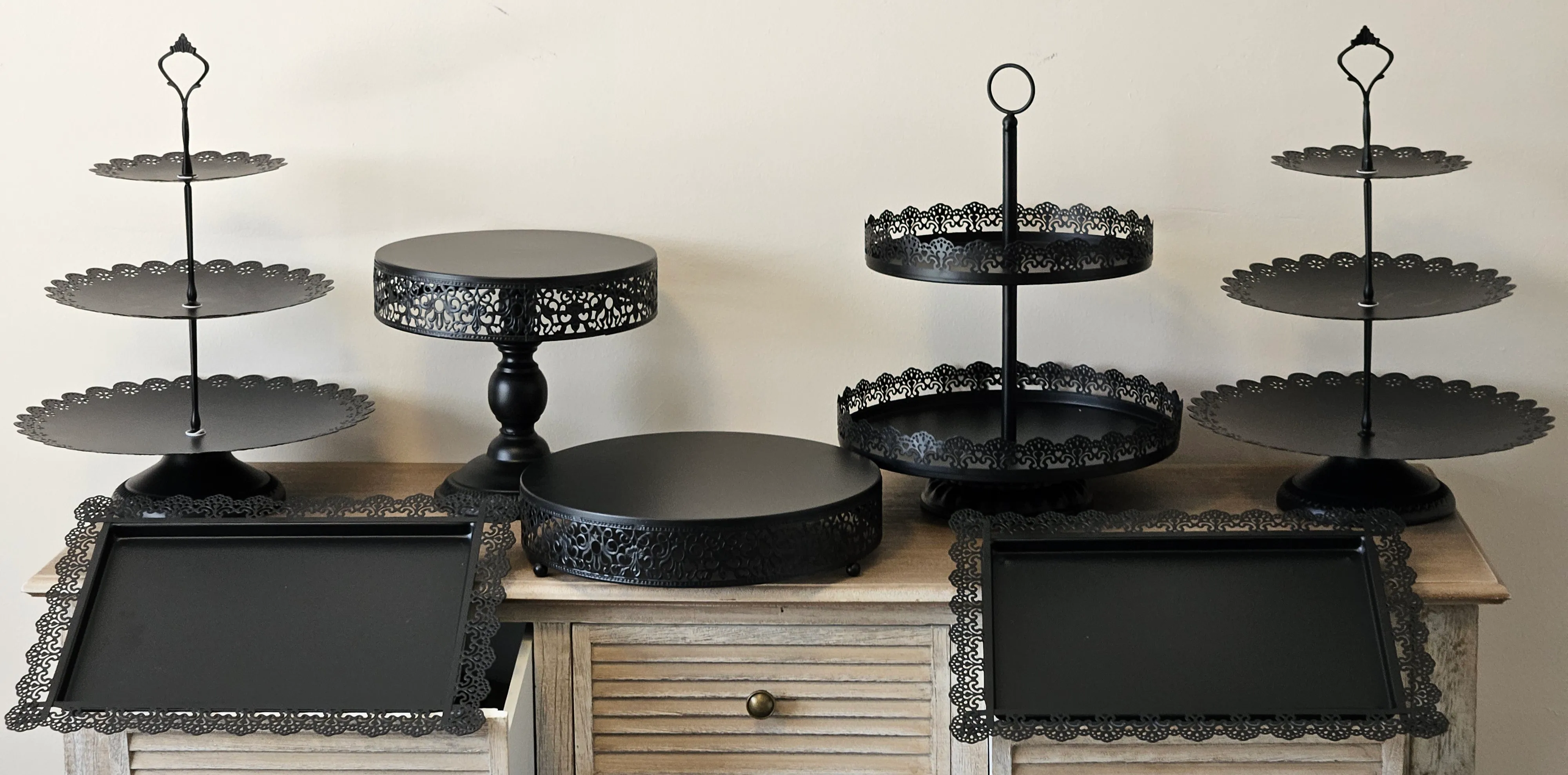 Dessert and Cake Stands