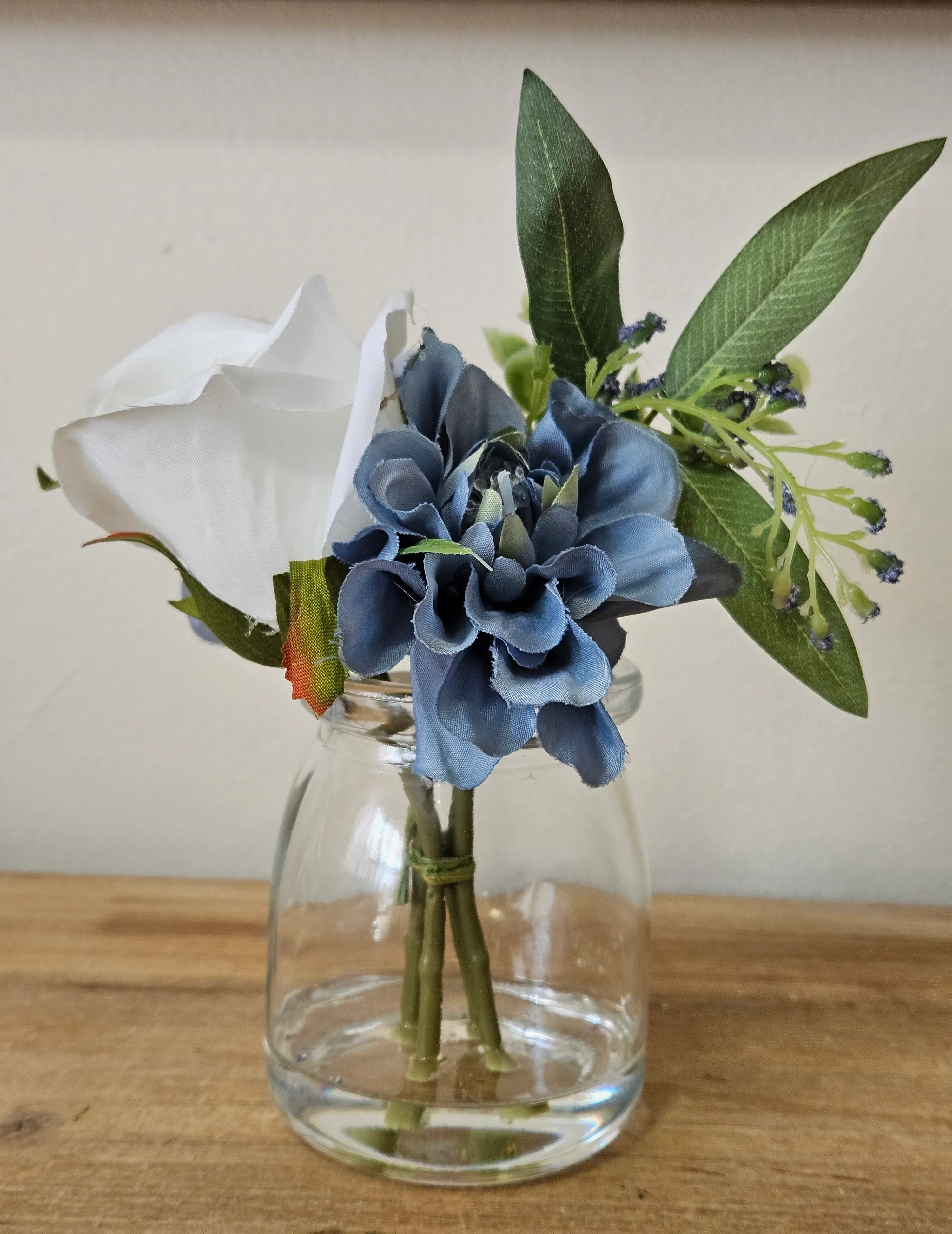 Floral in Vase - 7in H - White and Blue Flowers