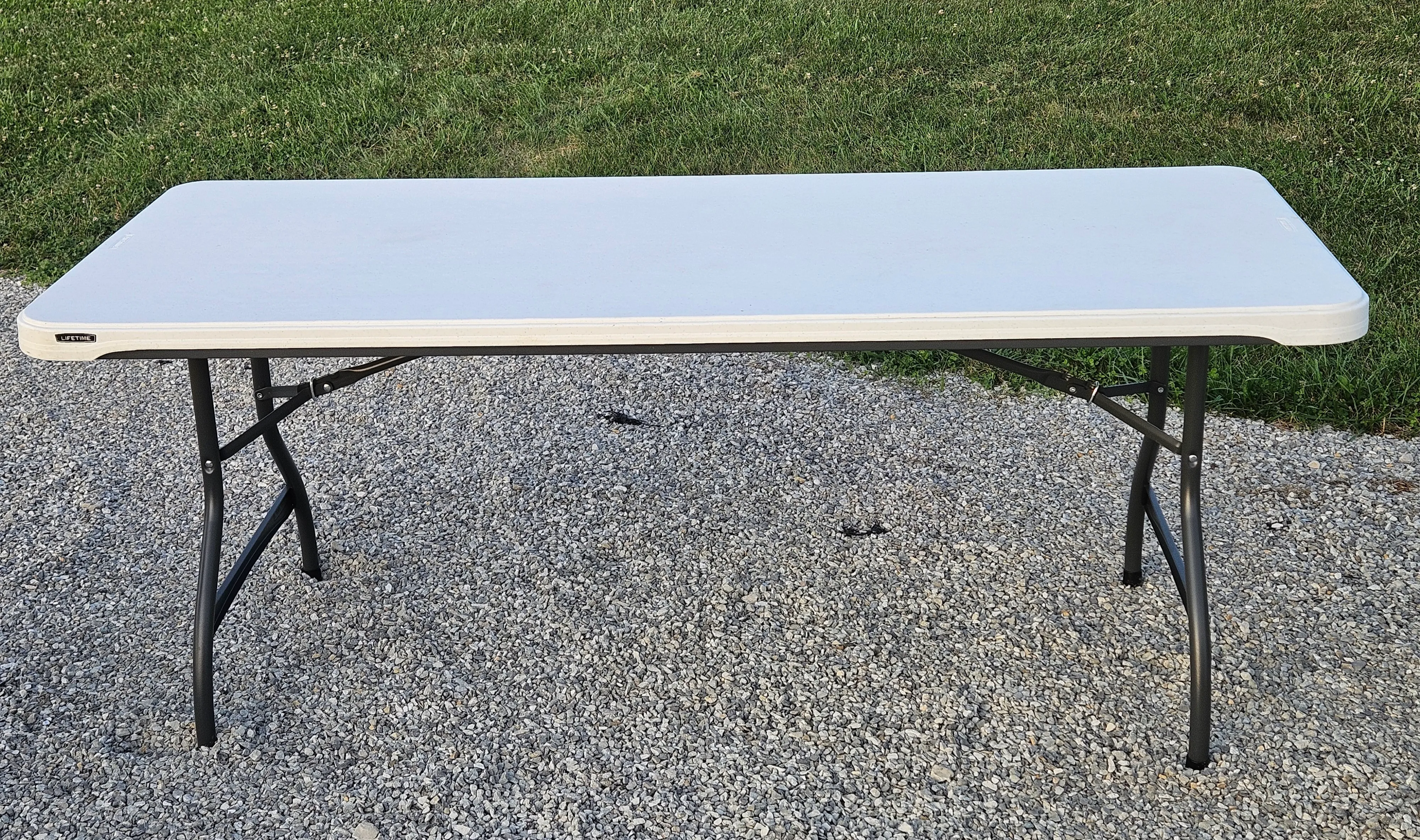 Lifetime 6-Foot Rectangle Folding Table